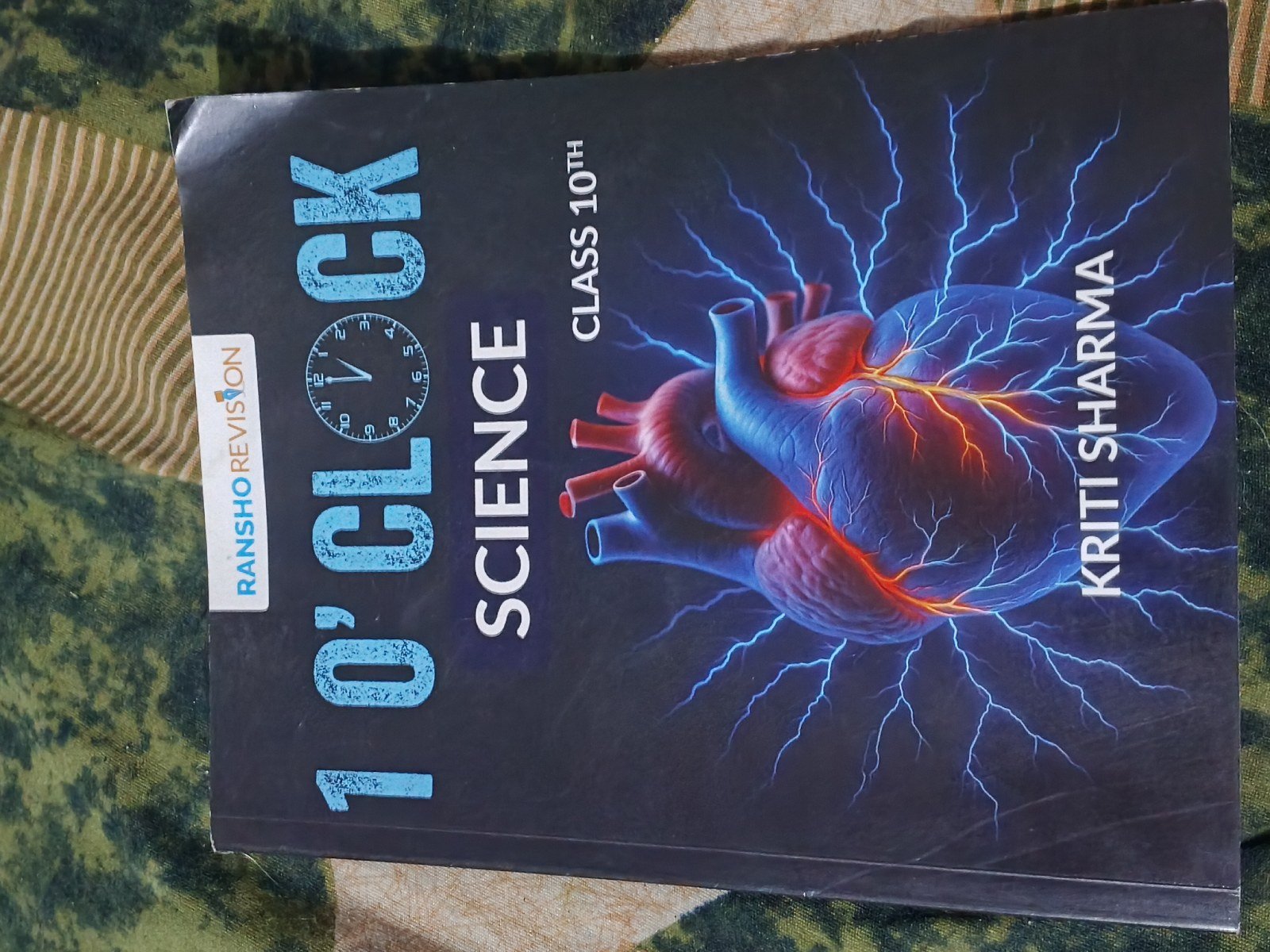 Buy Second Hand 1:00 CLOCK SCIENCE BOOK in Jaipur - Bookaao