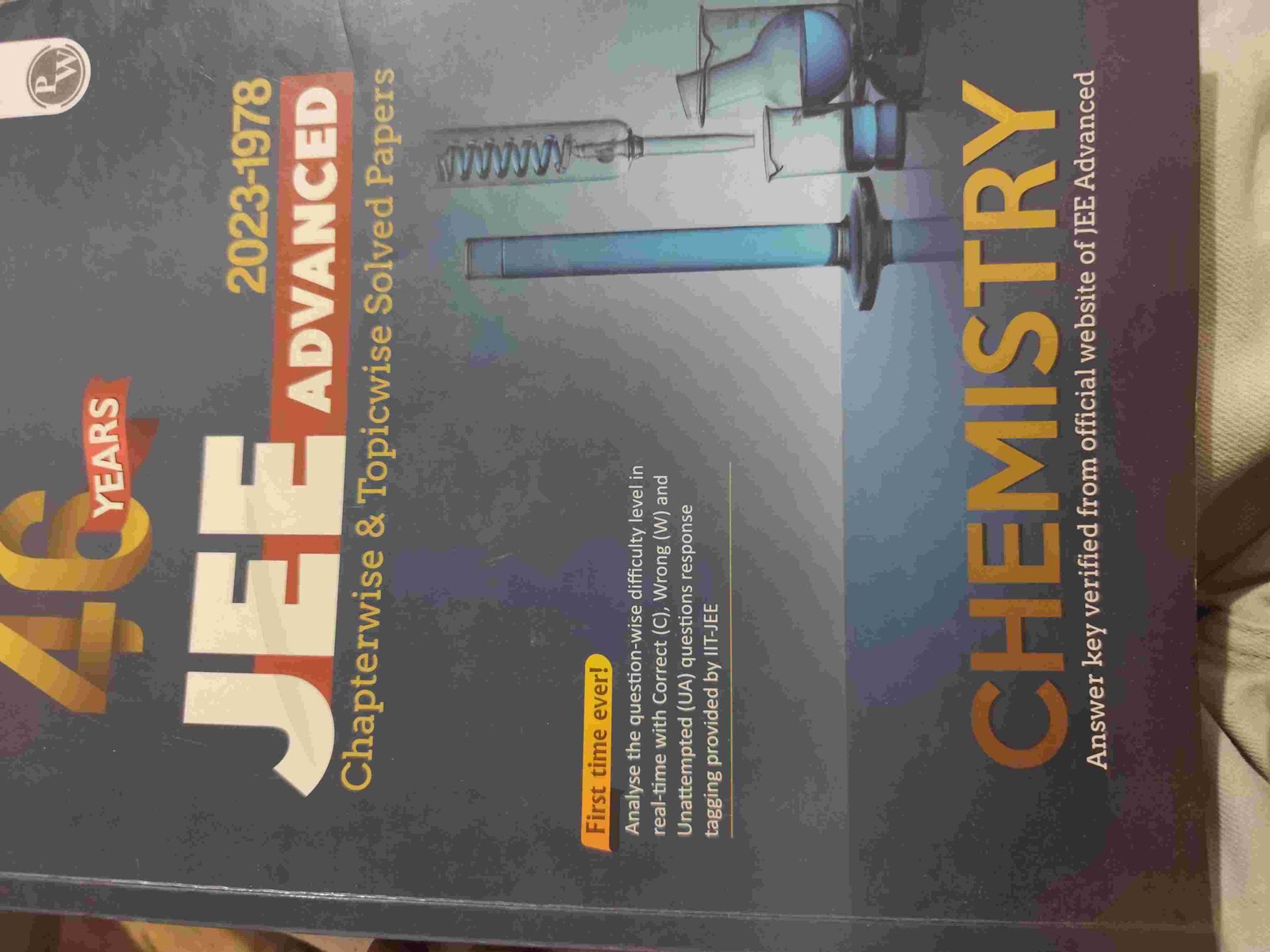 Pw chapter wise pyq chemistry book