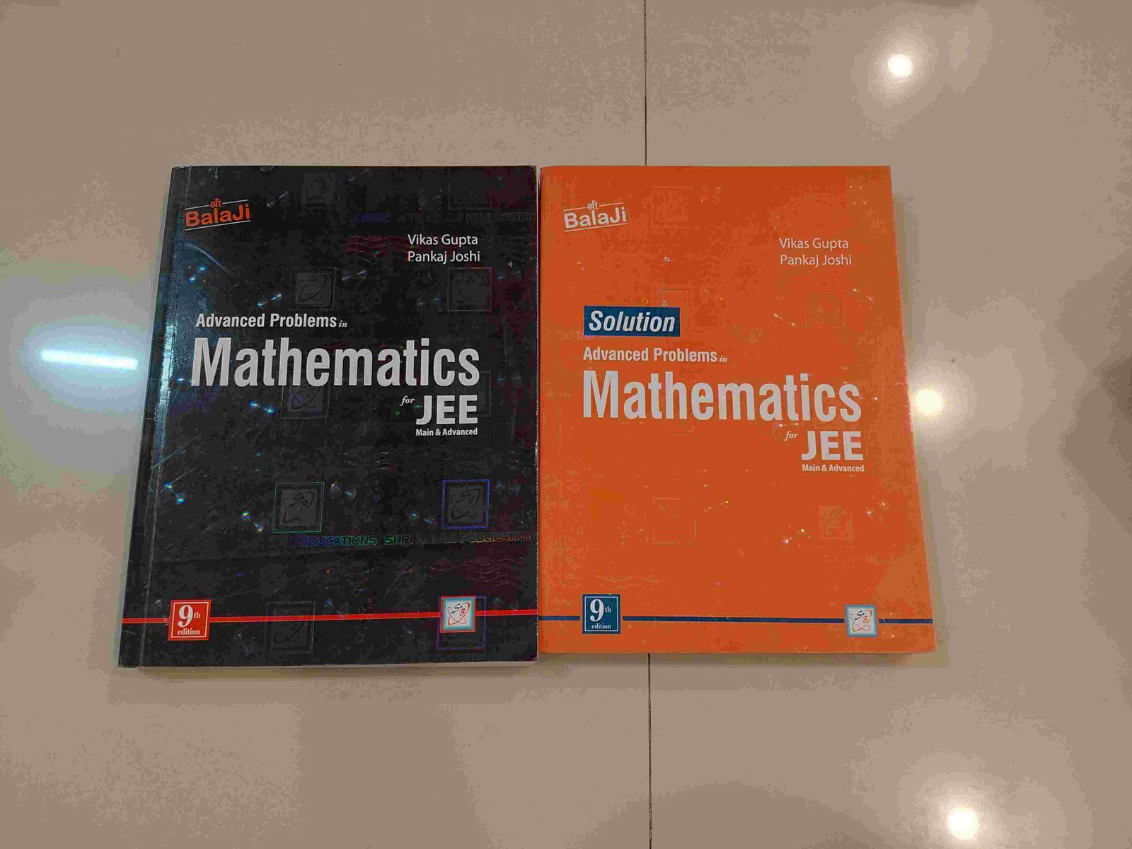 Black book advanced maths by vikas gupta  pankaj j