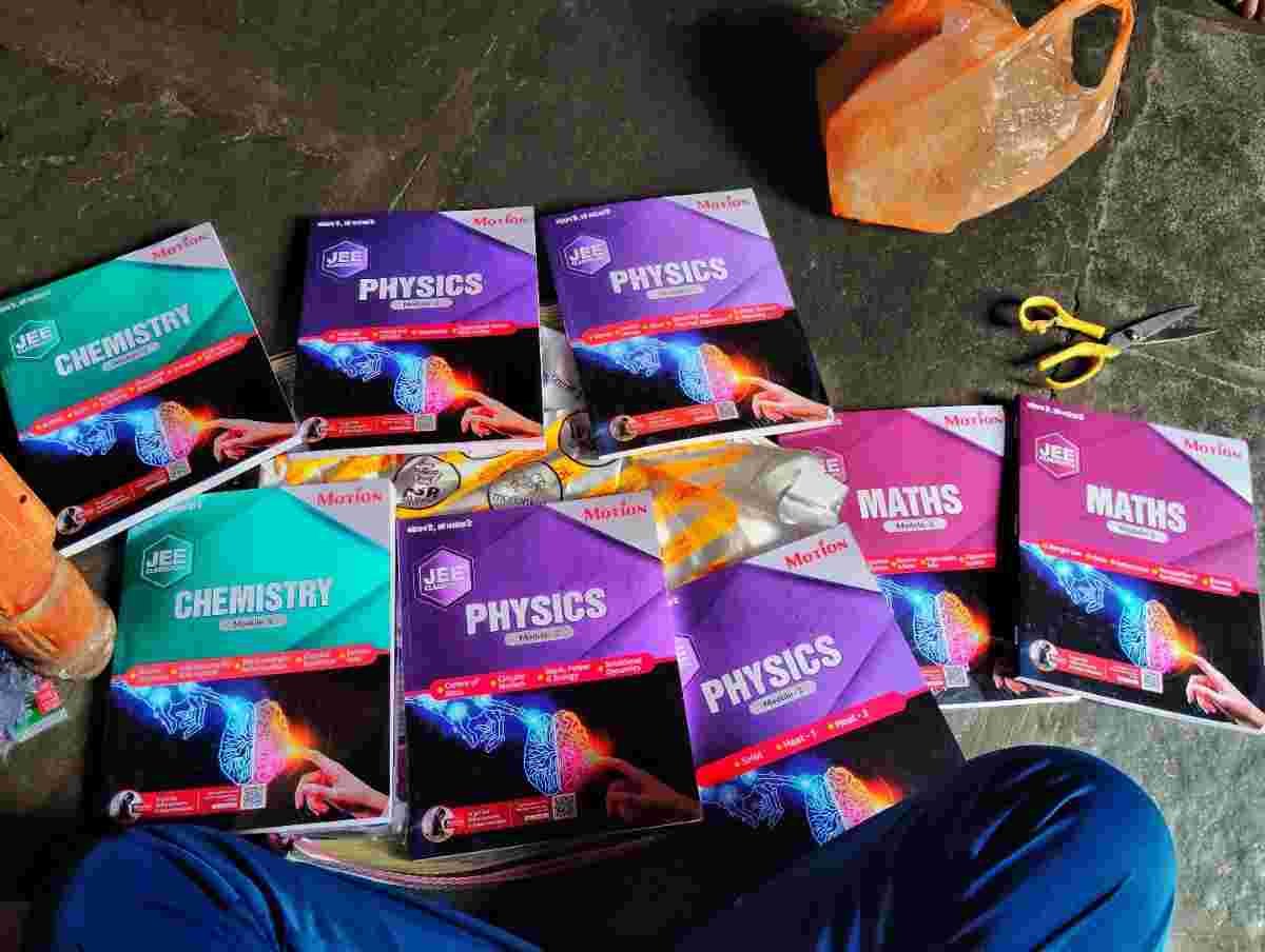 Jee class11th (main+adv) modules from motion kota