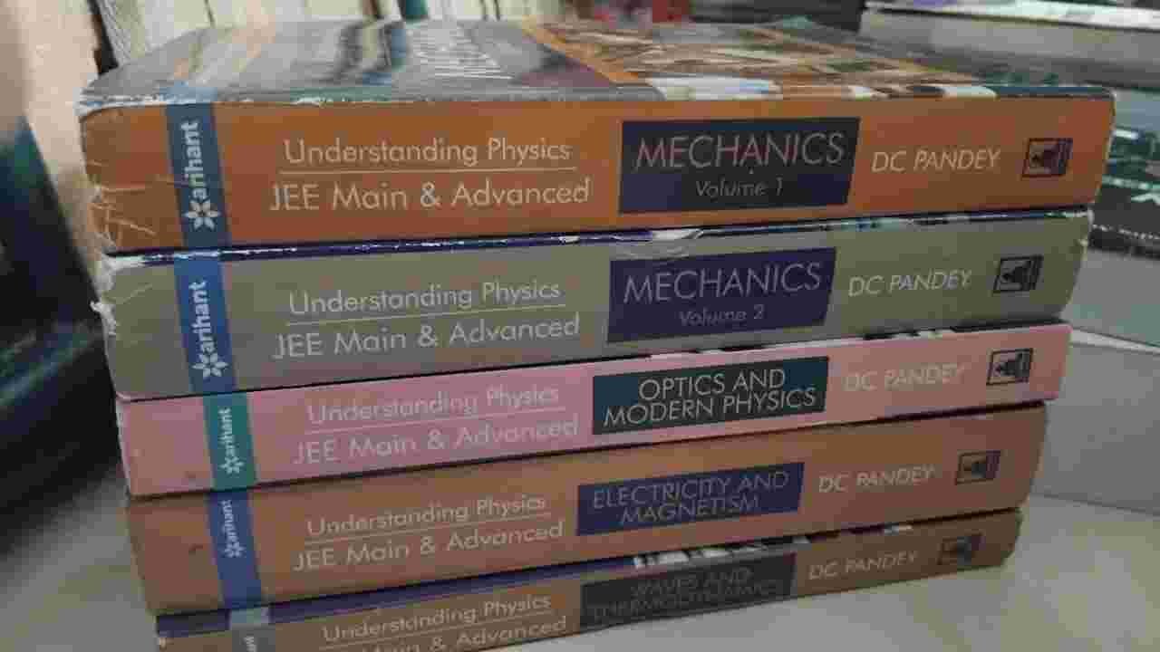 D.C PANDEY JEE MAINS AND ADVANCE