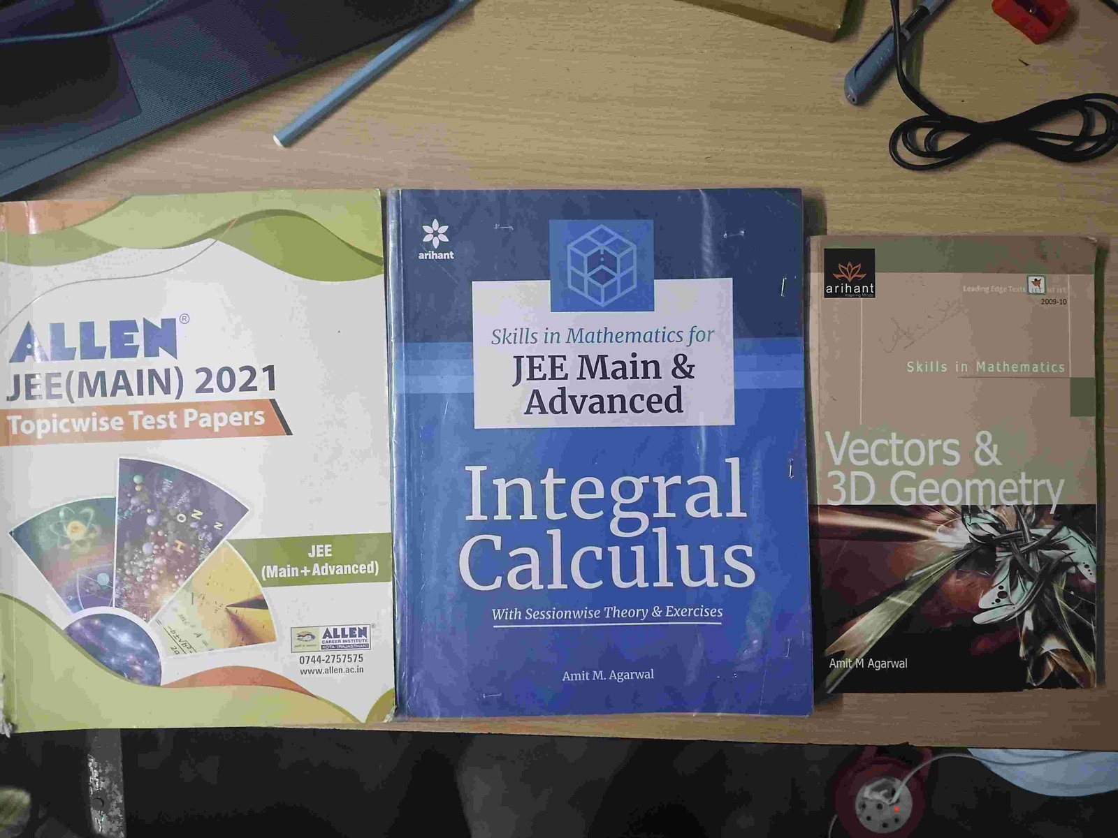 Arihant int-calculus+vector3d+allen2021JM papers