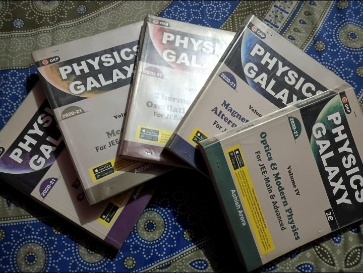 Physics galaxy set of 5 books