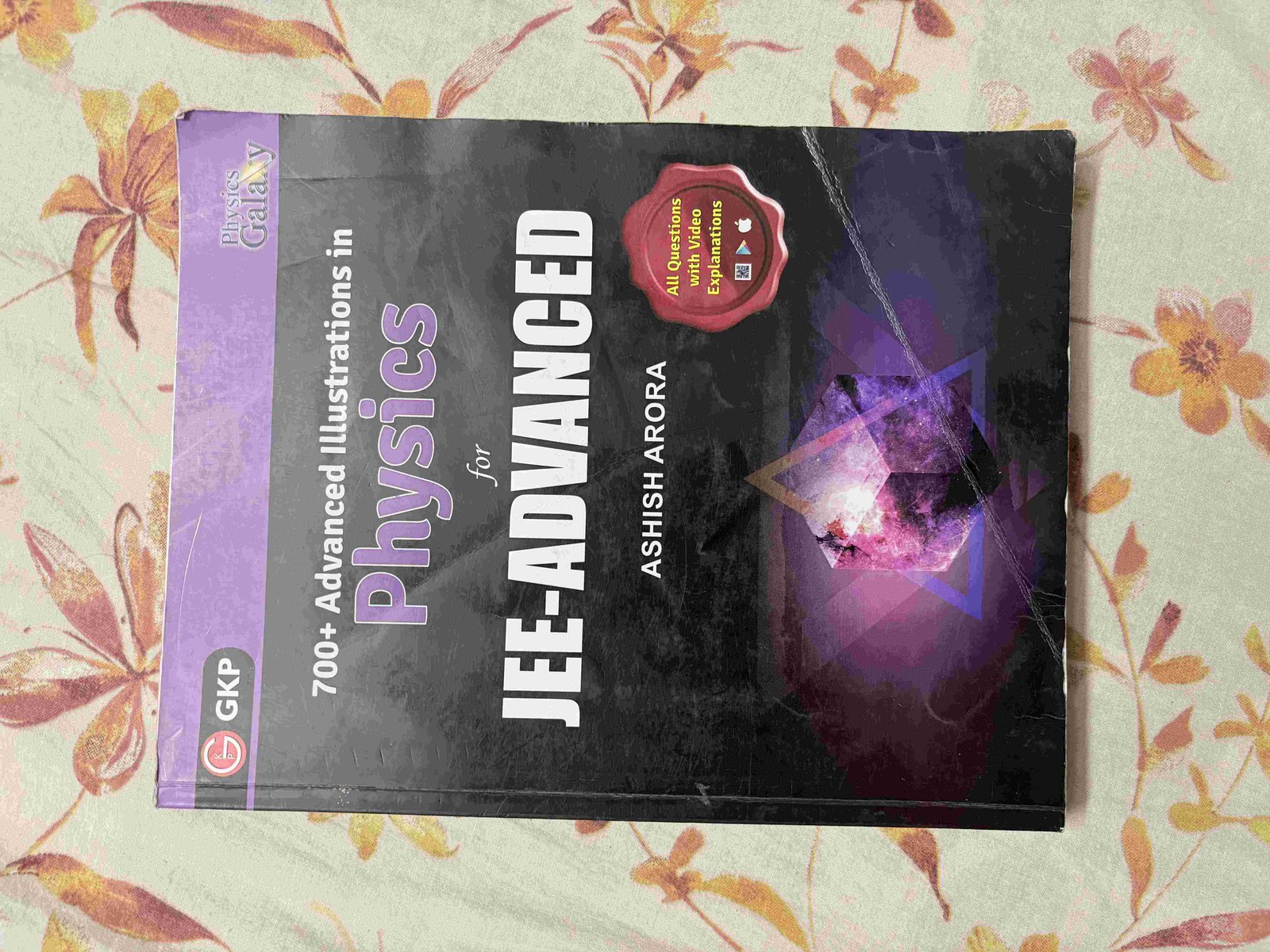 700+ Advanced Illustrations in Physics for JEE Adv