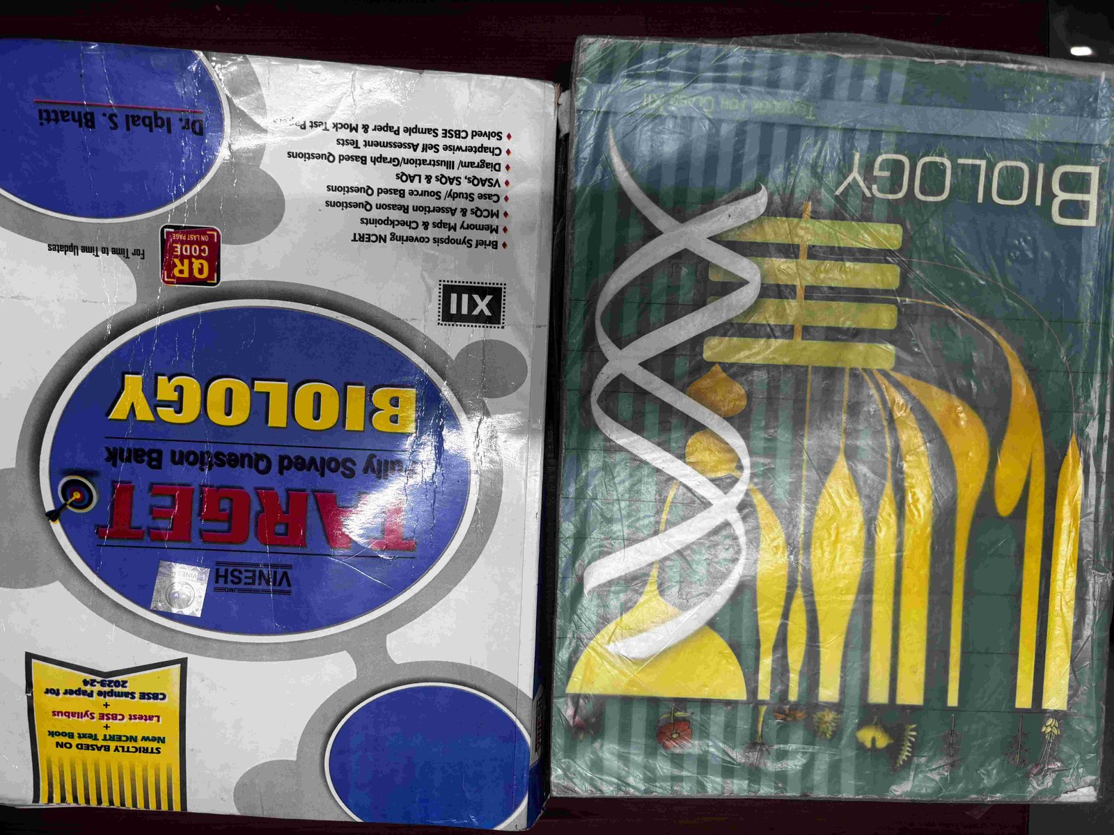 CLASS 12 BIOLOGY TEXTBOOK+ PRACTICE BOOK