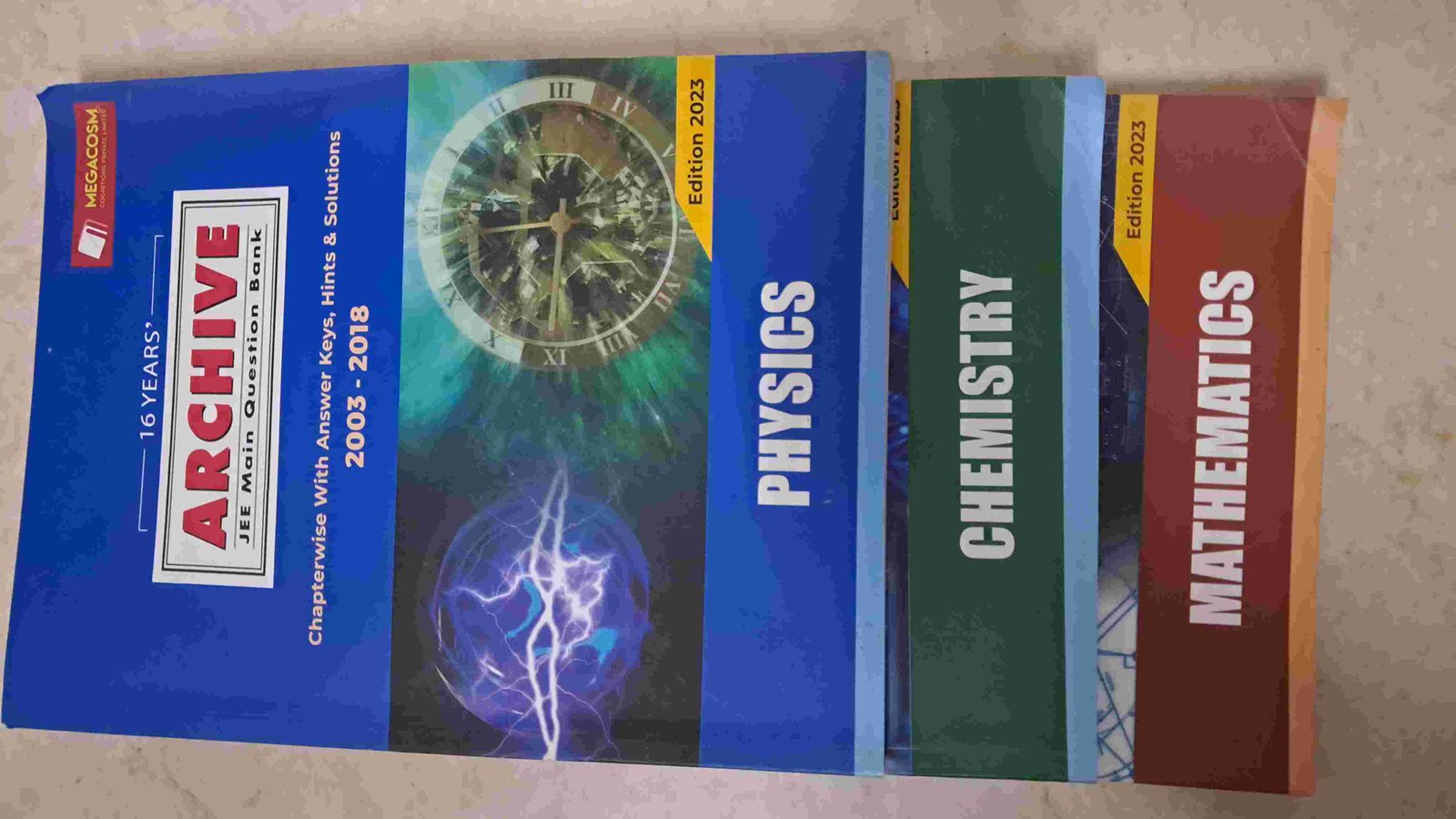 JEE MAINS QUESTION BANK FIITJEE 2003-2018 PCM