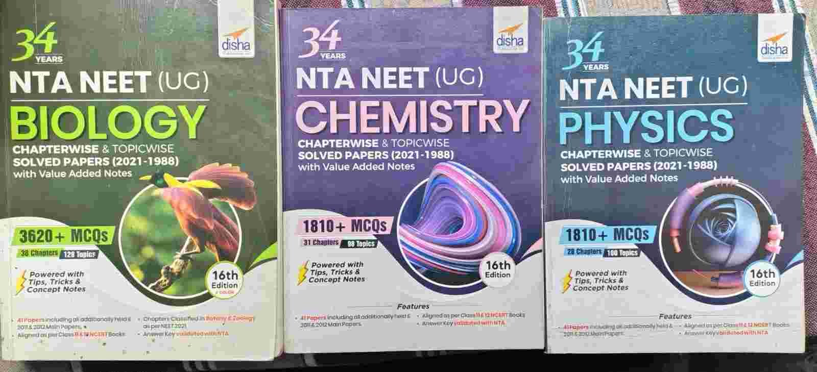 34 Years NEET PYQ (1988-2021) Disha Publication - Second Hand - Bookaao