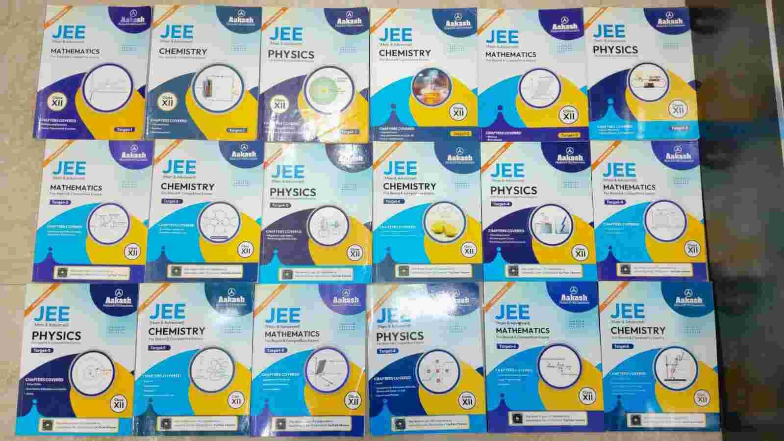 Aakash Class 12 JEE Modules Target 1-6 Set - 2nd Hand Book - Bookaao