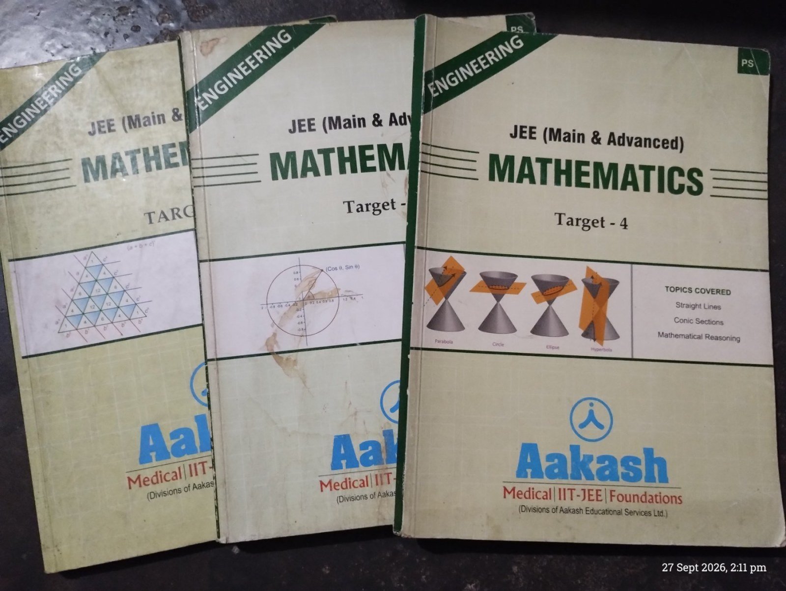 Aakash JEE Main & Advanced Mathematics Class 11 - Second Hand - Bookaao