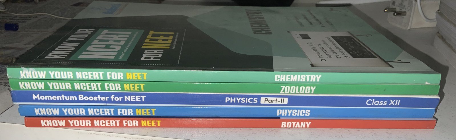 Aakash know your ncert books - New Book - Bookaao