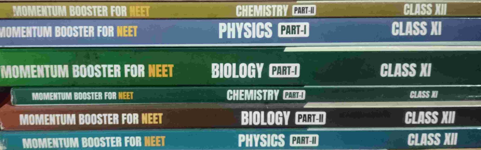 Aakash momentum booster for neet - New Book - Bookaao