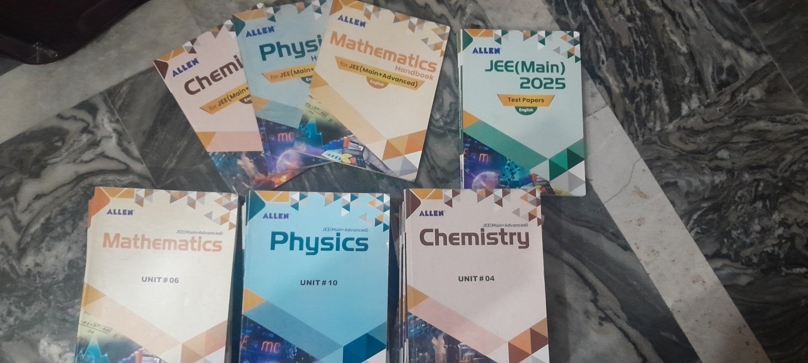 ALLEN IIT JEE MODULES COMPLETE SET OF 30 MODULES - Second Hand - Bookaao