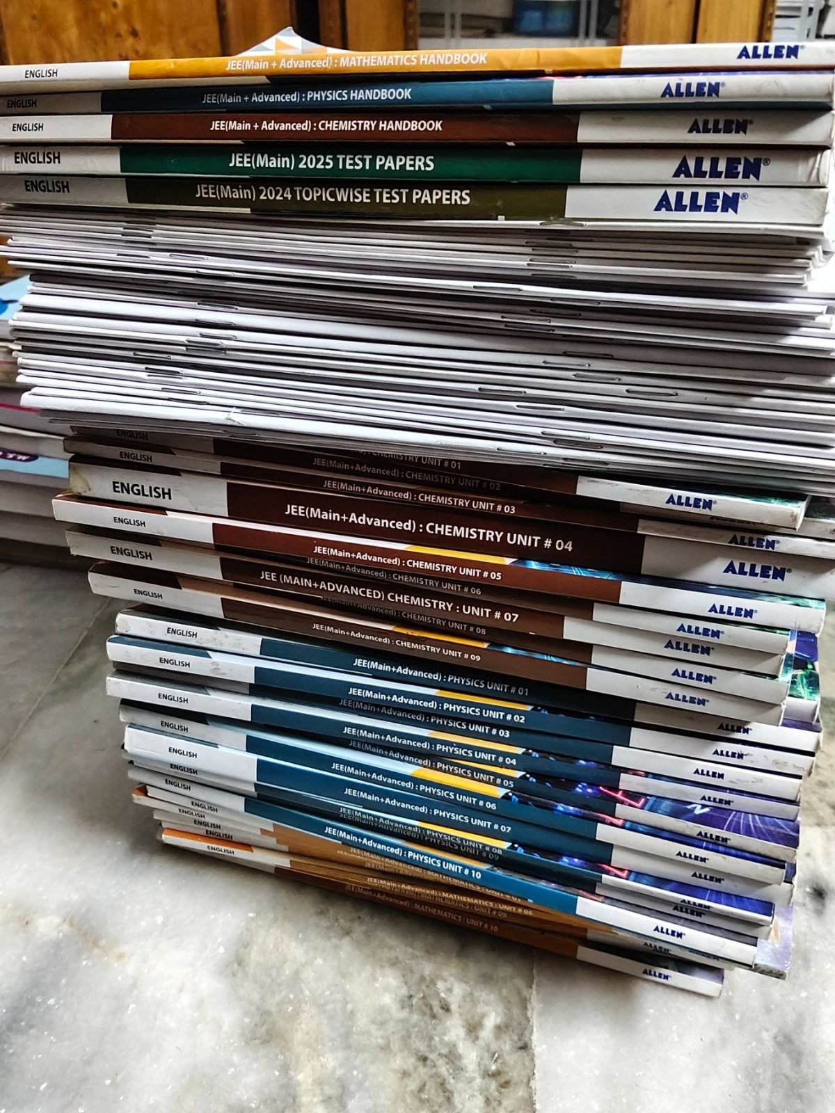 ALLEN JEE FULL STUDY MATERIAL - Second Hand - Bookaao