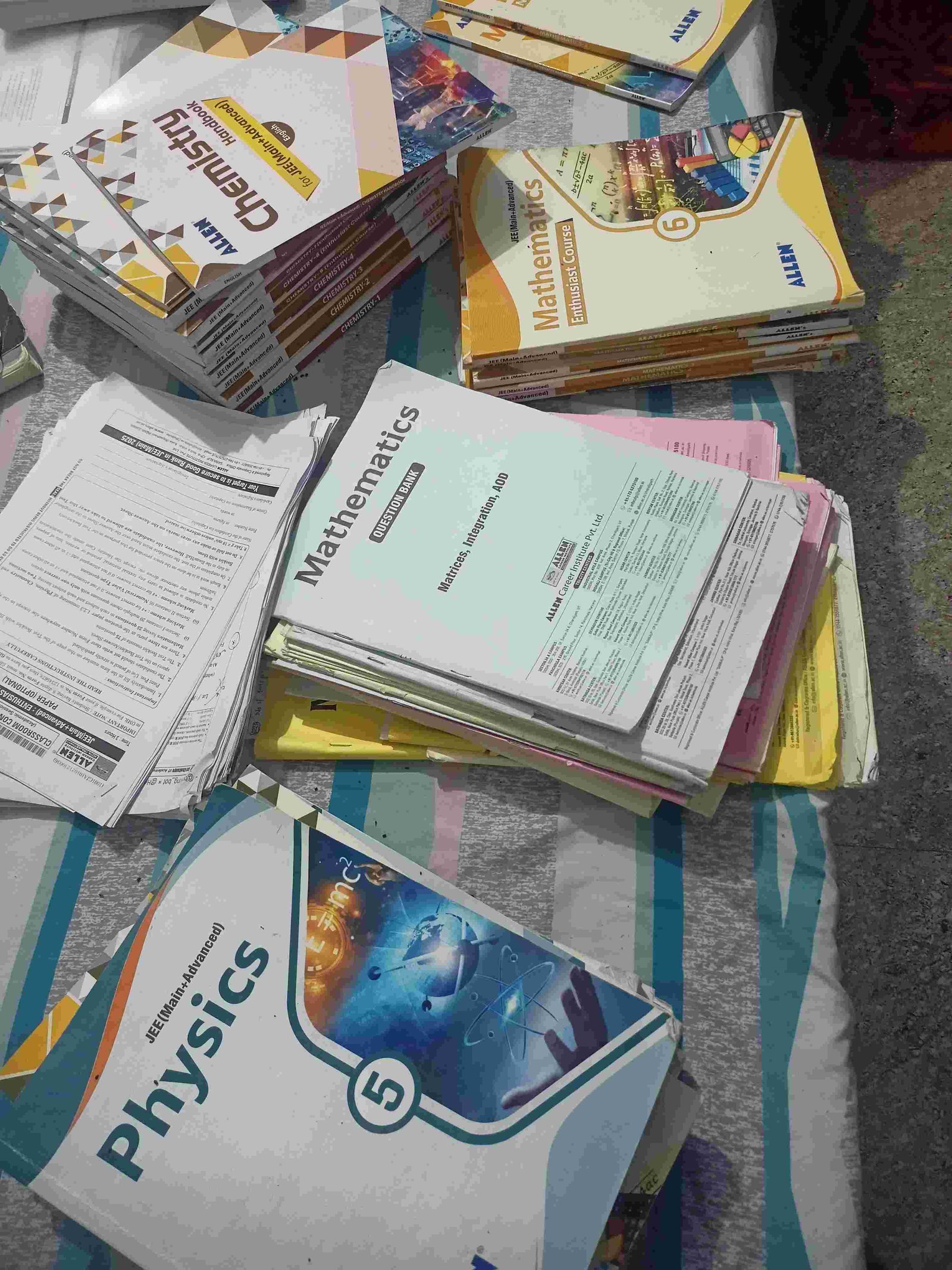Buy Second Hand Allen jee study material for class 11 to 12 in Dehradun - Bookaao