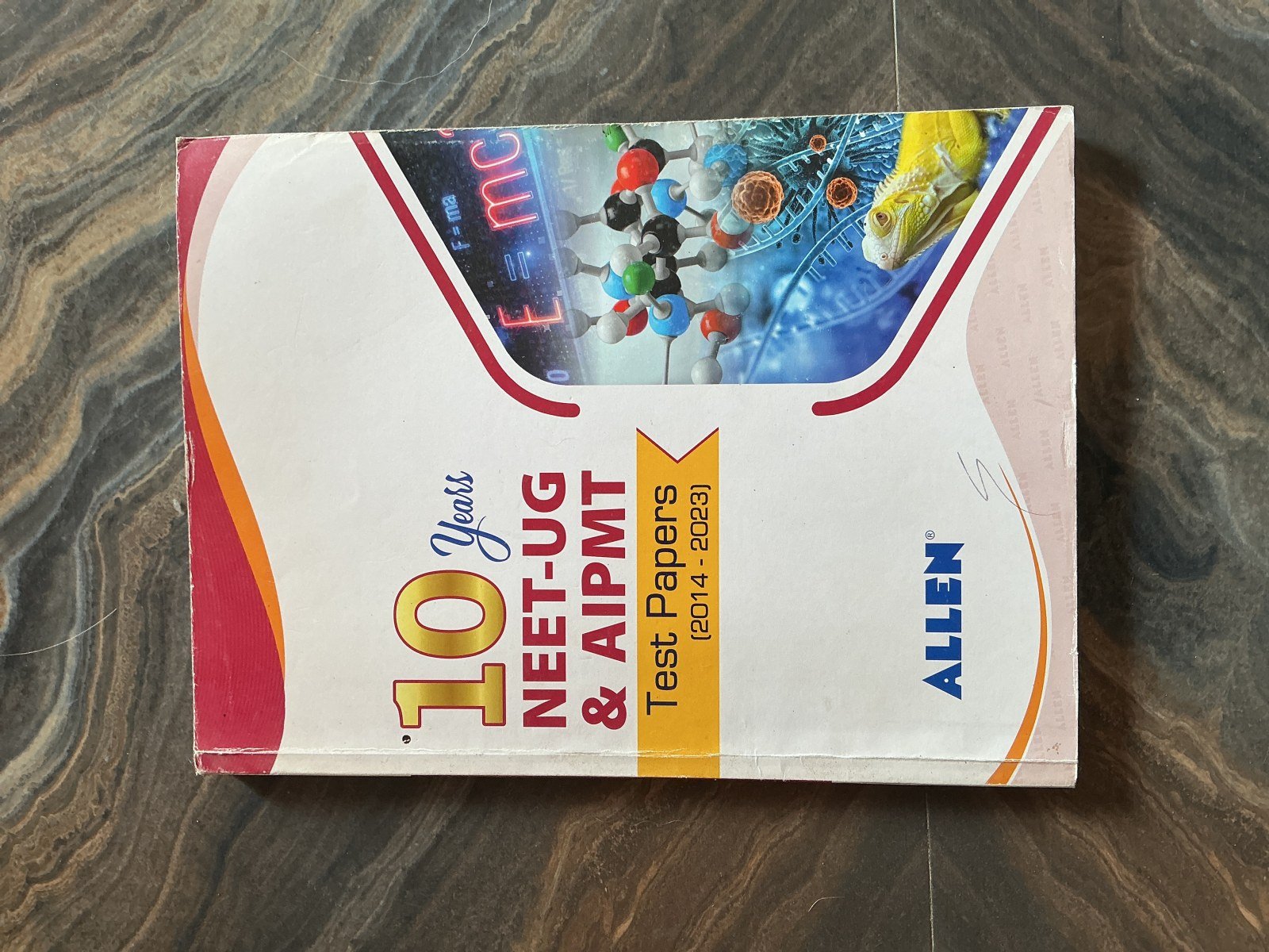 Allen neet 10 years neet ug papers - Second Hand - Bookaao