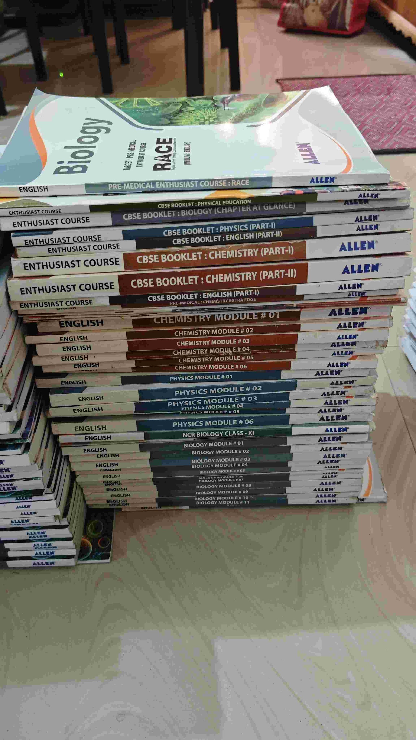 ALLEN NEET 2023-2024 Enthusiast Module (Class12th) - Second Hand - Bookaao