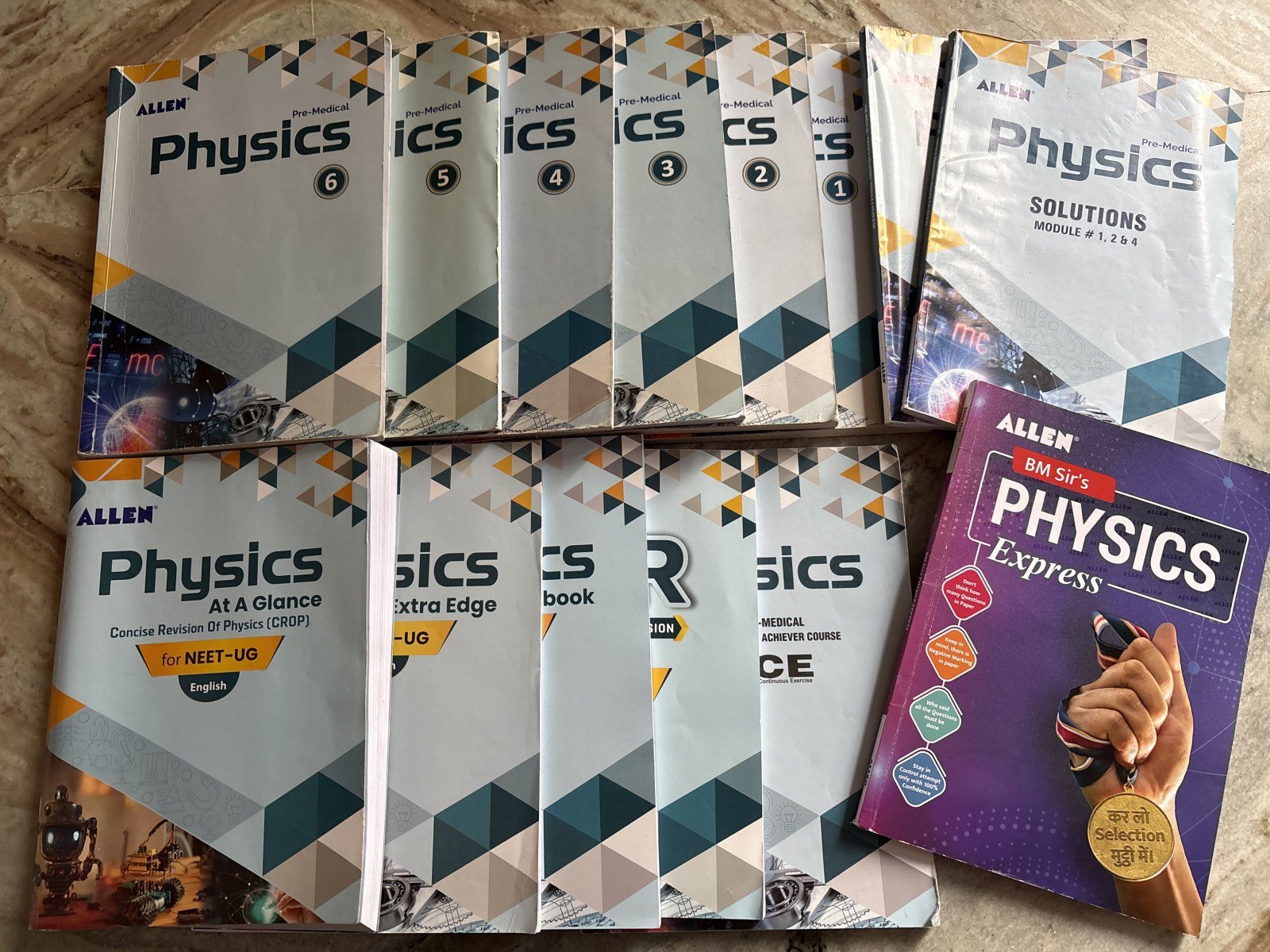 Allen Physics Modules for NEET and other books - Second Hand - Bookaao