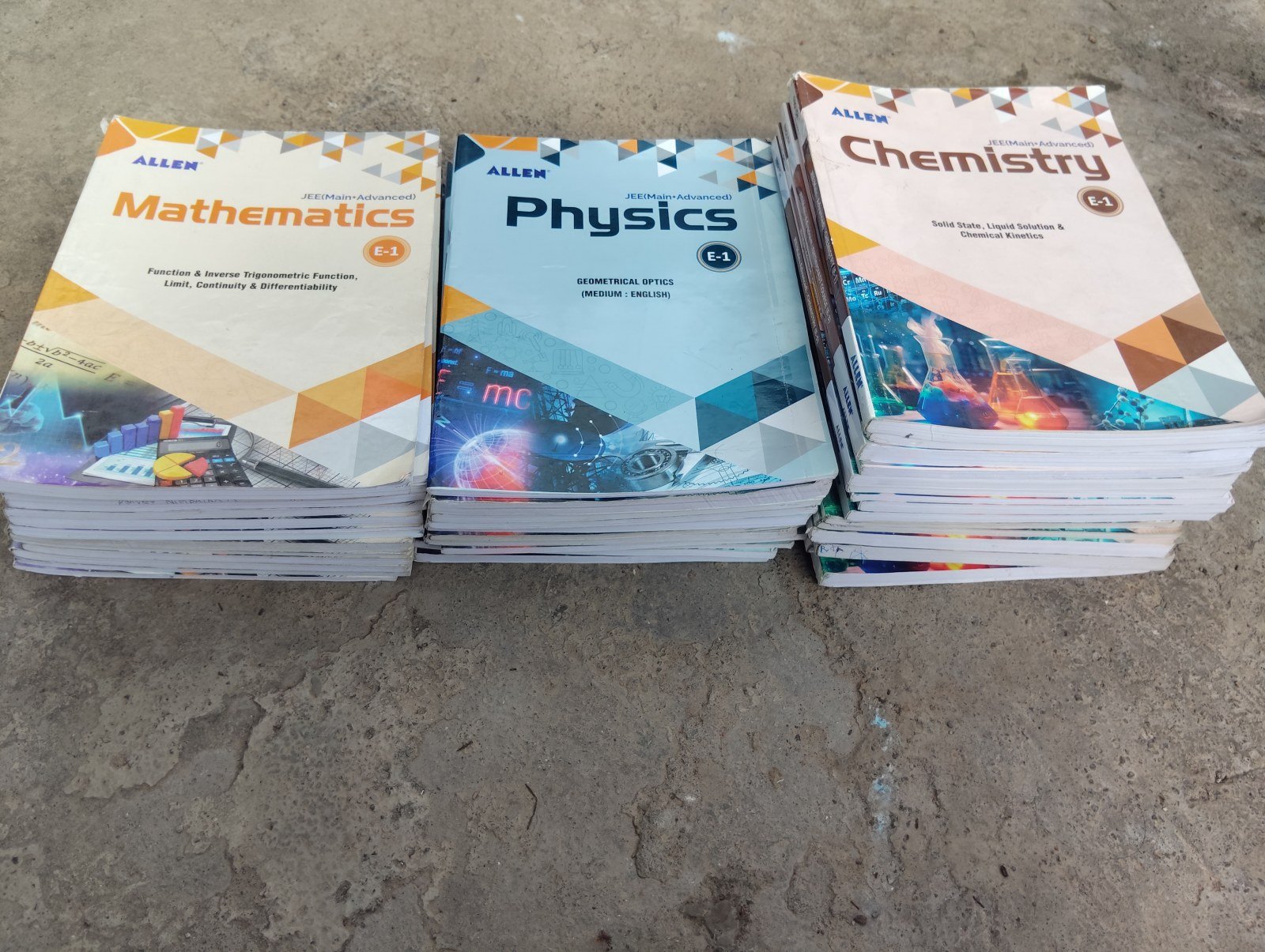 Buy Second Hand Allen study material (11th+12th) in धाराशिव - Bookaao