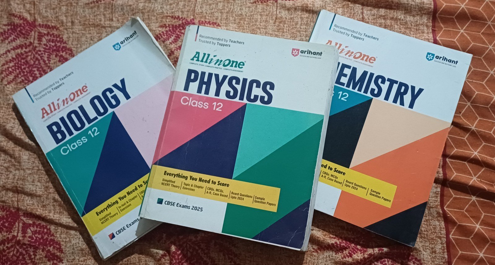 Arihant All in One  Physics, Chemistry & Biology - Second Hand - Bookaao