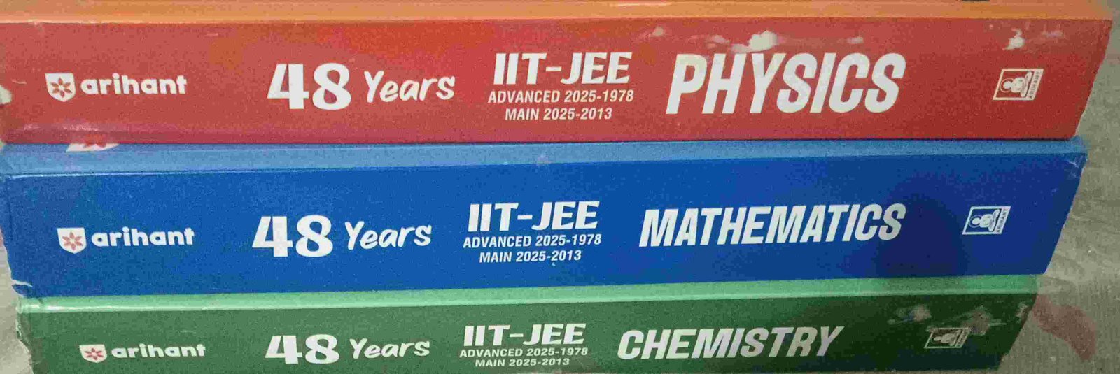 Arihant jee pyq (48 years pyq ) - New Book - Bookaao