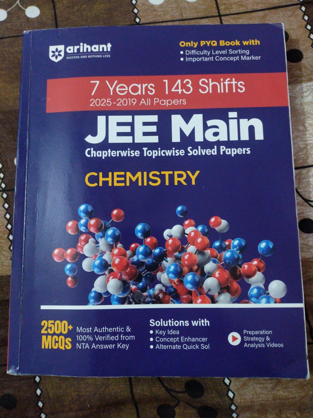 Arihant  MAIN Chapterwise Topicwise solved papers - Second Hand - Bookaao