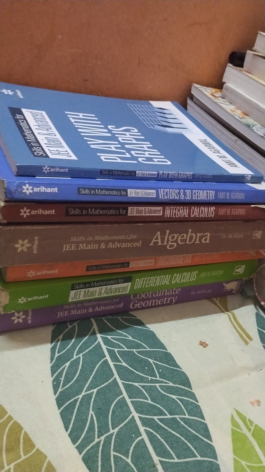 Arihant maths books for jee mains and advanced - Second Hand - Bookaao