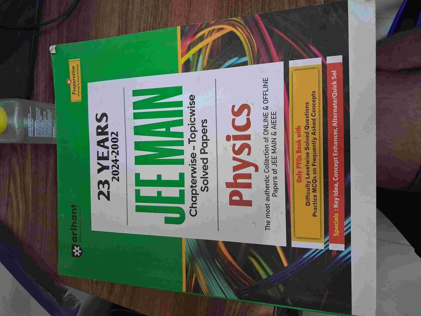Arihant PYQ PHYSICS - New Book - Bookaao