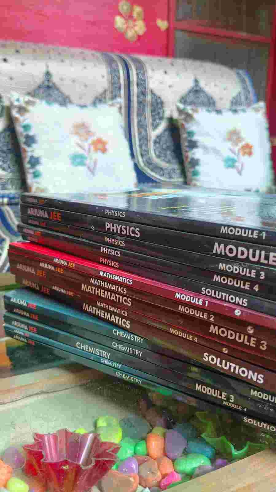 Arjuna JEE complete Module (set of 15 books) - Second Hand - Bookaao