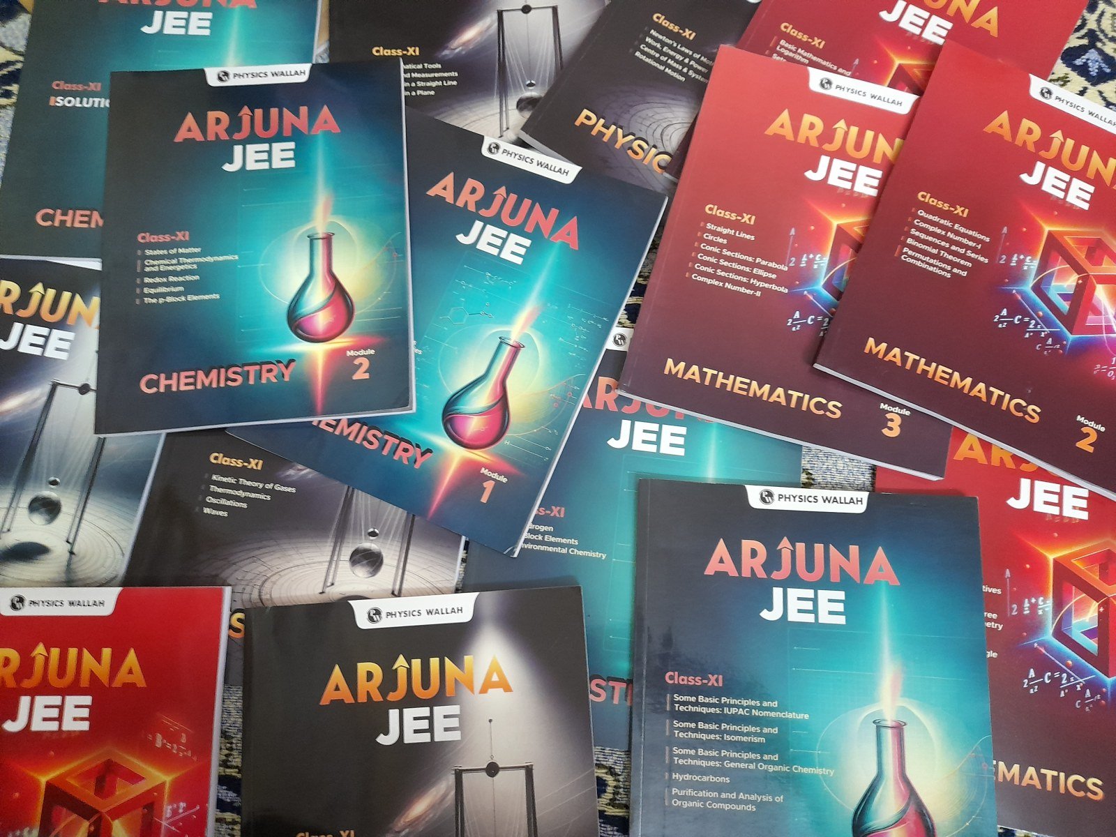 Arjuna JEE module - New Book - Bookaao