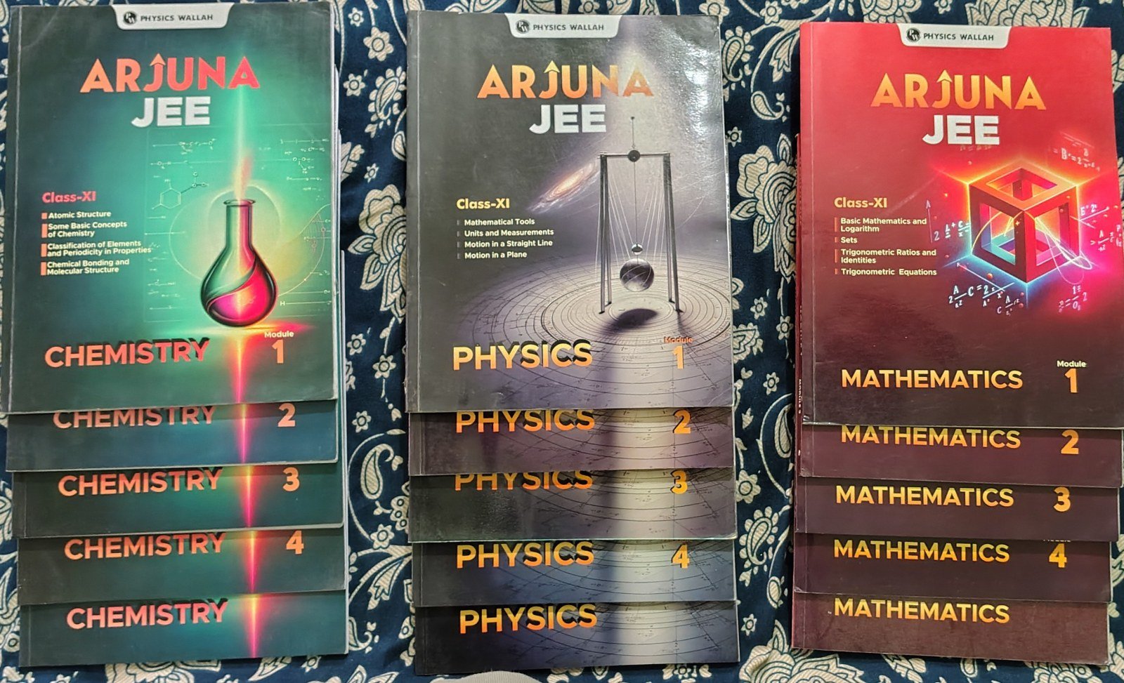 Buy Second Hand Arjuna JEE Modules (PW) in Ranchi - Bookaao