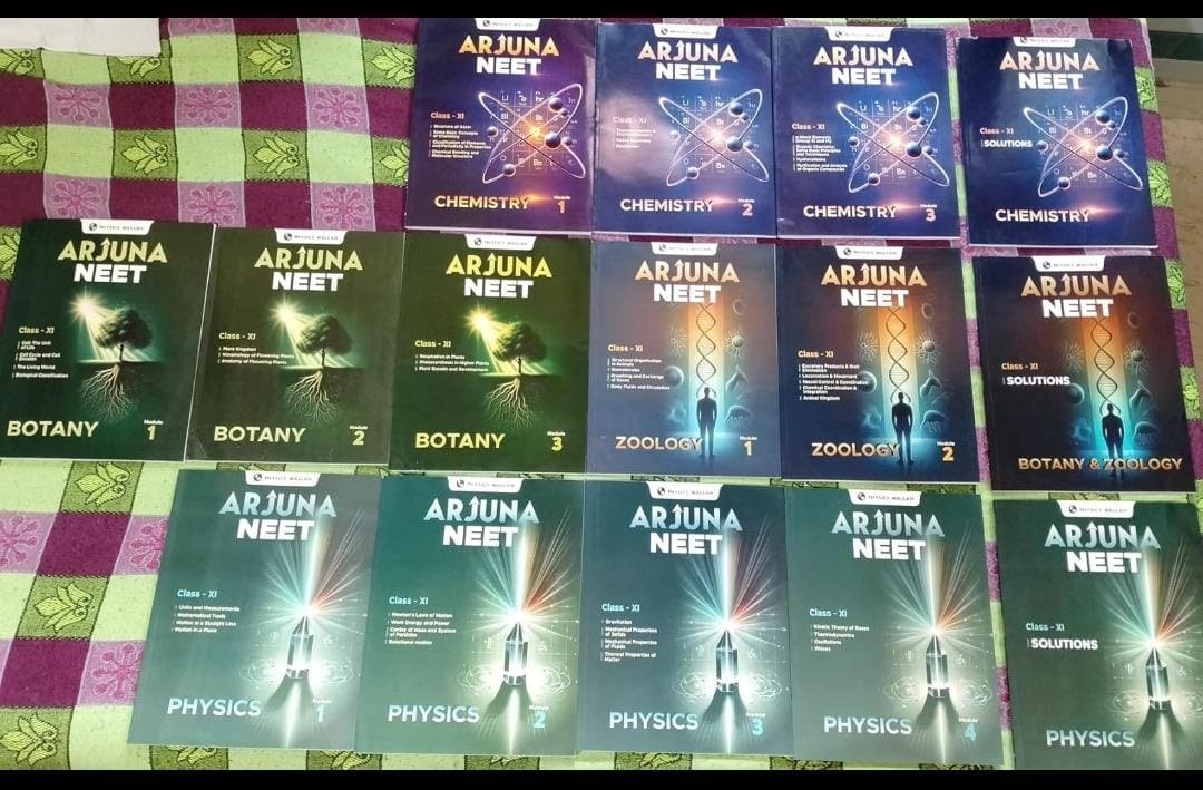 Arjuna neet modules - Second Hand - Bookaao