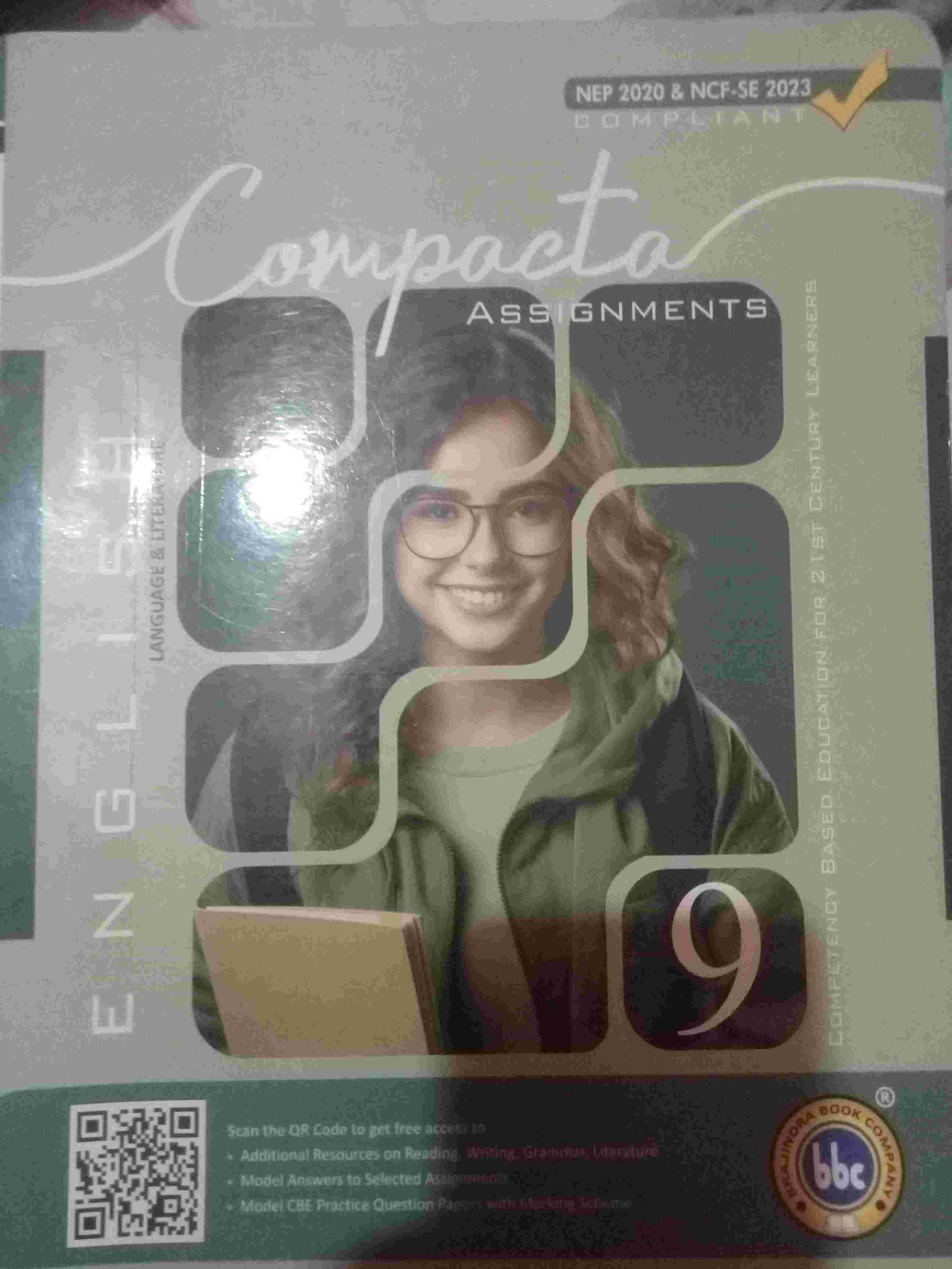 BBC compactor class 9th for assignments English - Second Hand - Bookaao