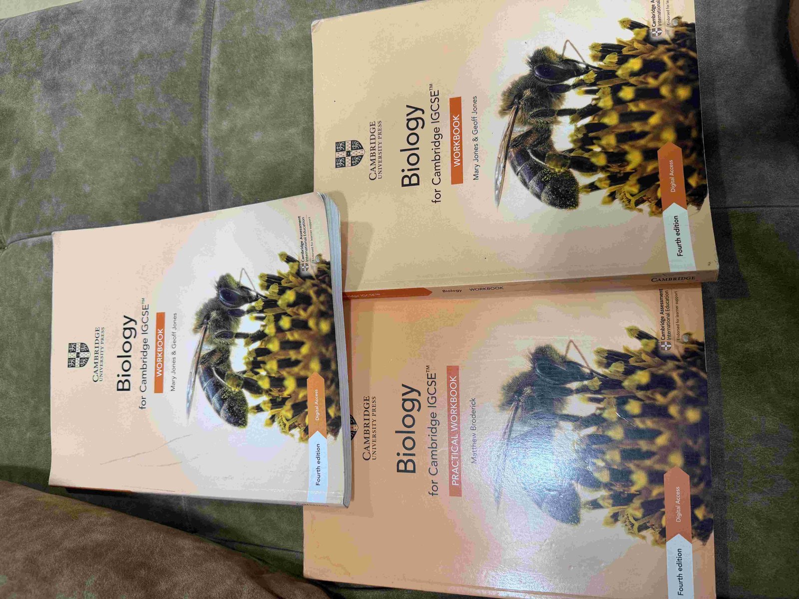 Biology books - Second Hand - Bookaao