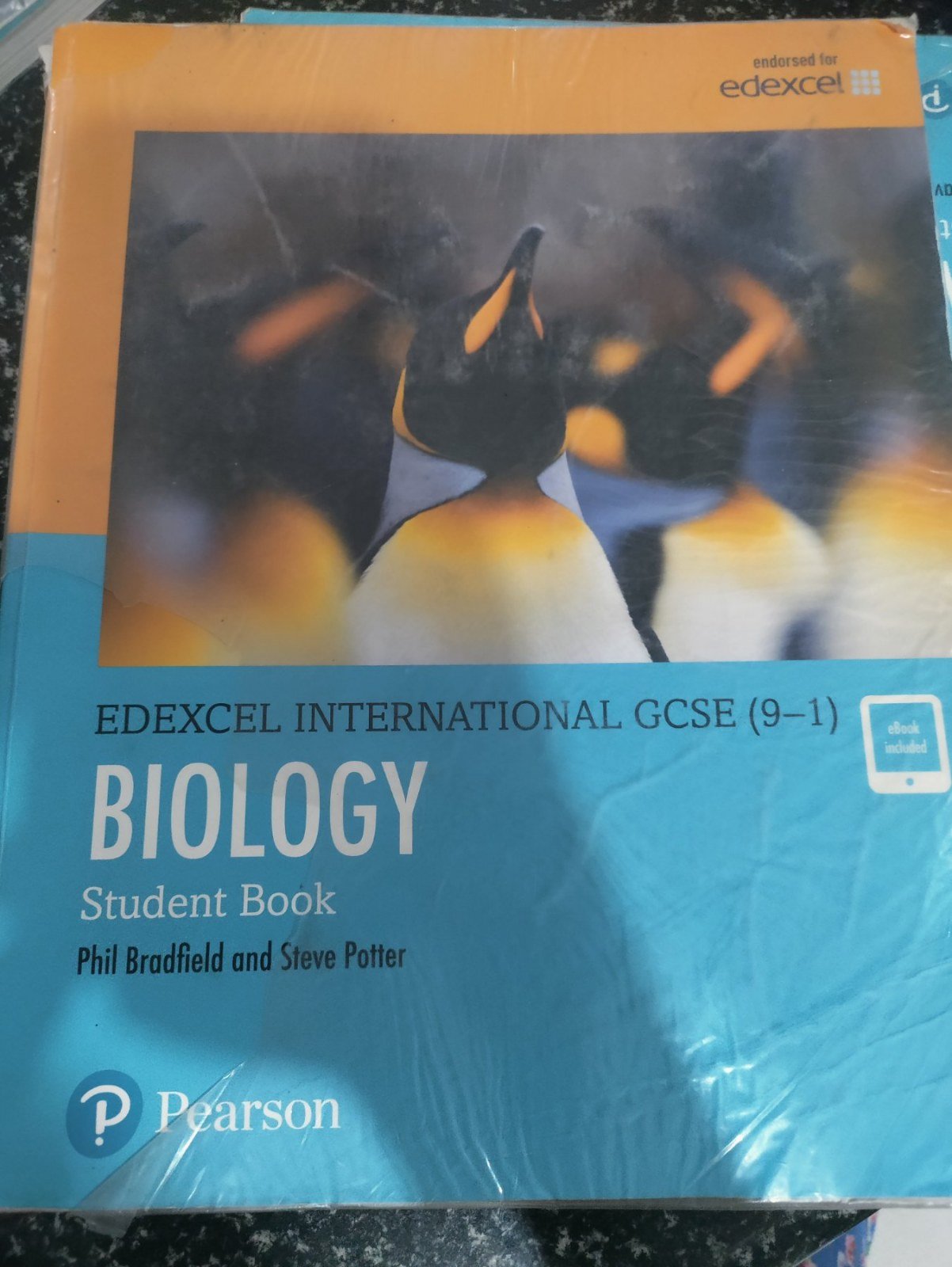 BIOLOGY TEXTBOOK BY phil bradfield and Stevepotter - Second Hand Book in Banglore - Bookaao