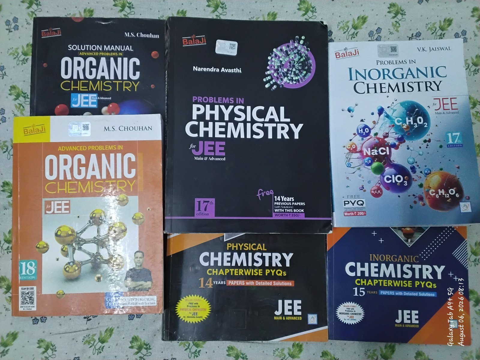 BOOKS FOLLOWED BY AIR 100 JEE - Second Hand - Bookaao