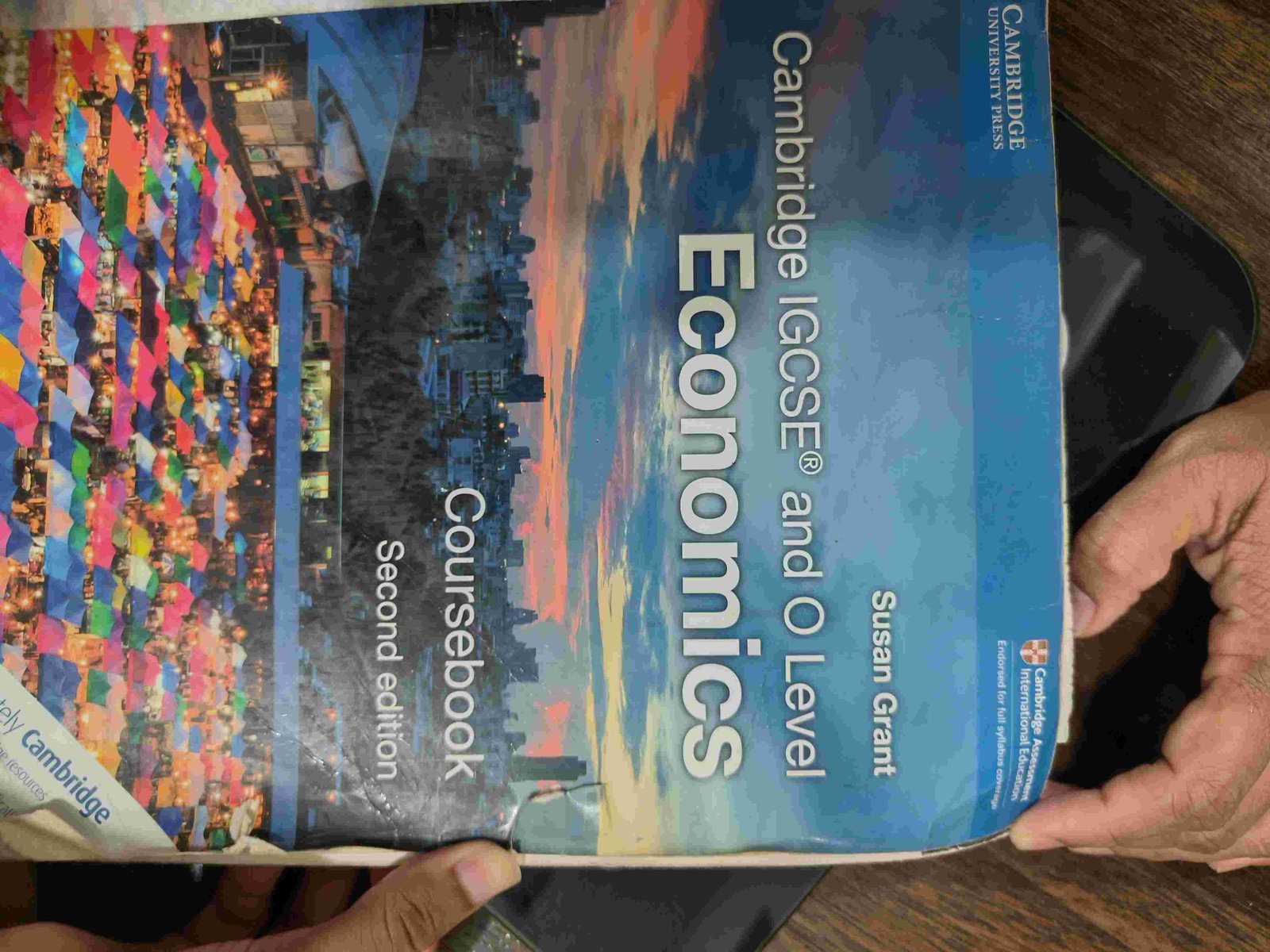 Cambridge IGCSE/O level Economics second edition - Second Hand - Bookaao