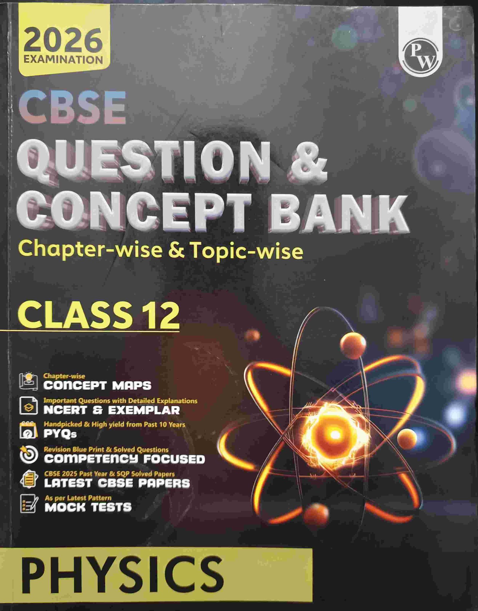 Cbse question bank physics class 12 - Second Hand - Bookaao