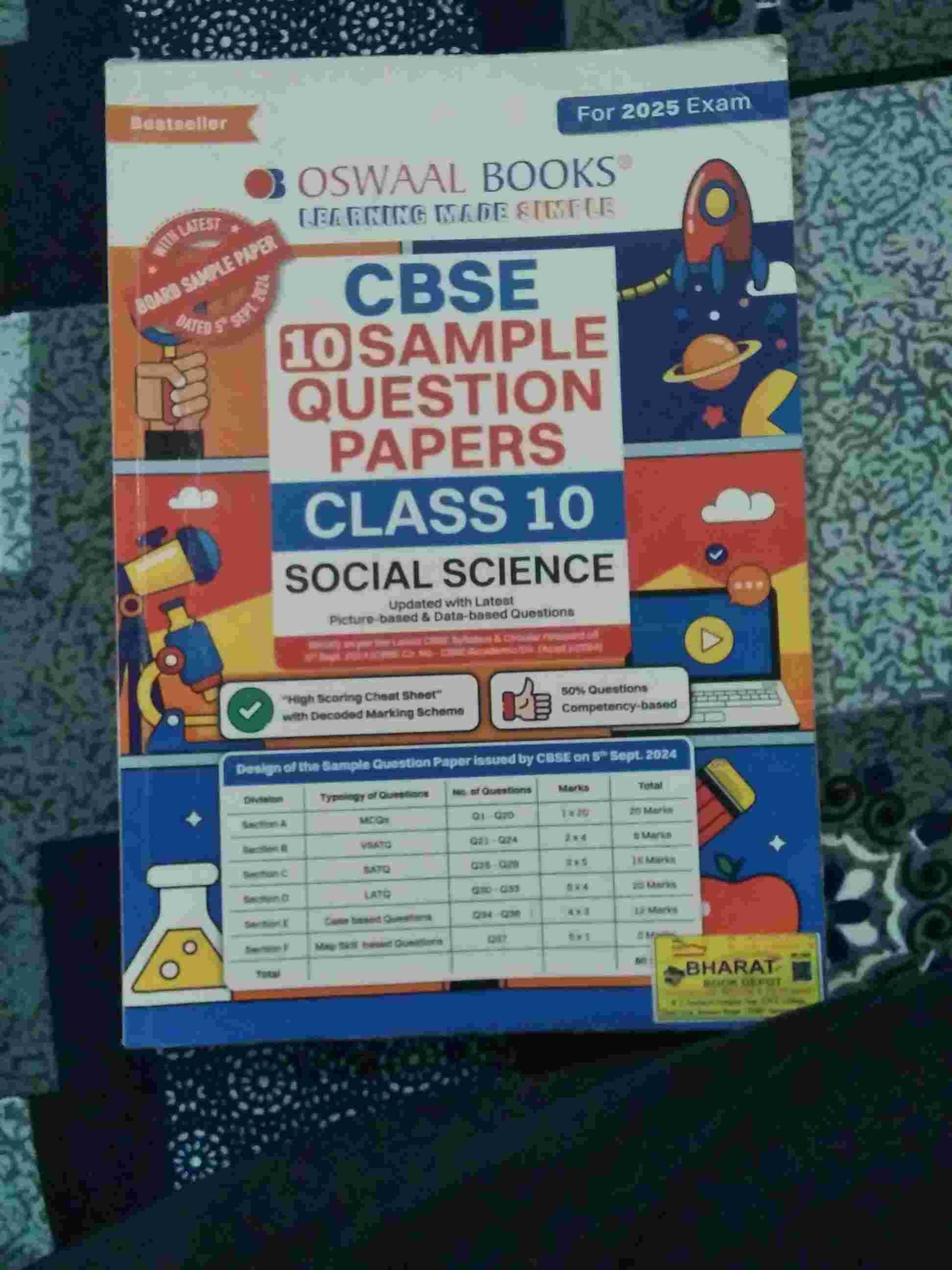CBSE SAMPLE PAPER social science CLASS 10TH - Second Hand - Bookaao
