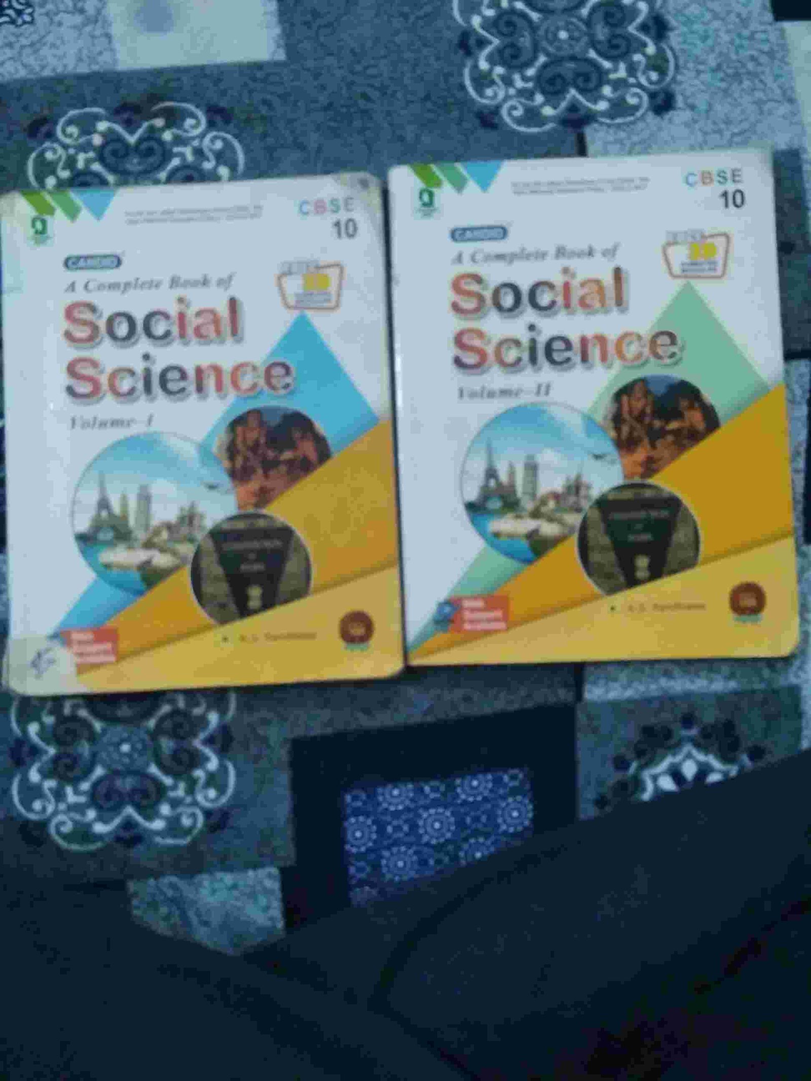 CBSE social science CLASS 10TH - Second Hand - Bookaao
