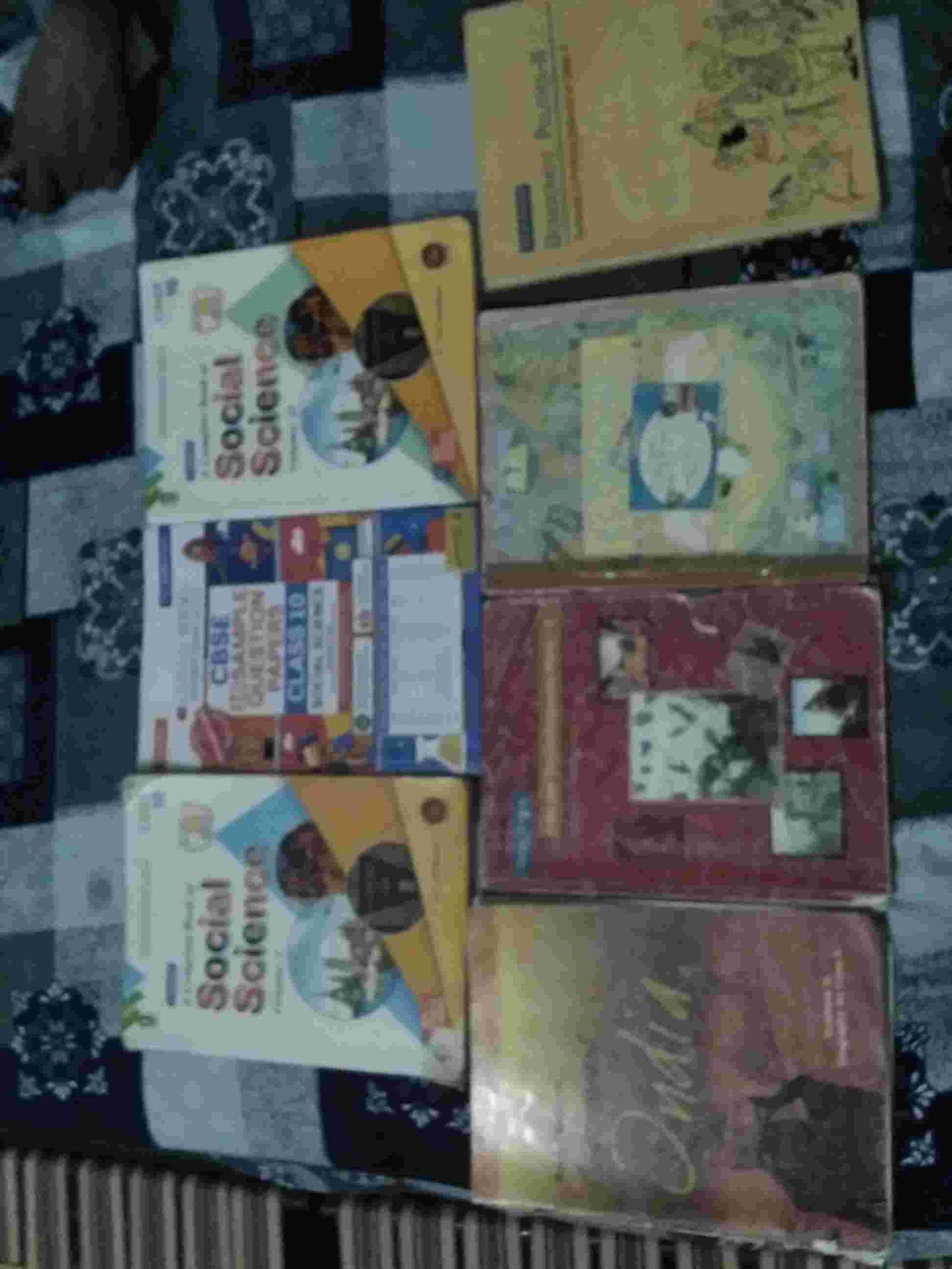 CBSE social science CLASS 10TH - Second Hand - Bookaao
