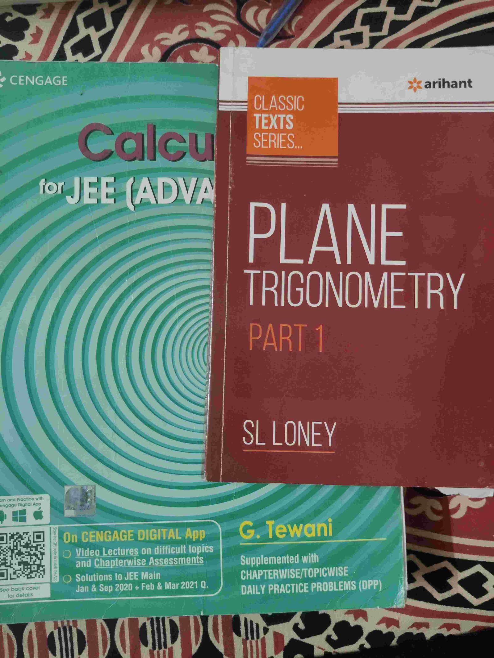 Cengage Calculus with free sl loney trigo jee - Second Hand - Bookaao