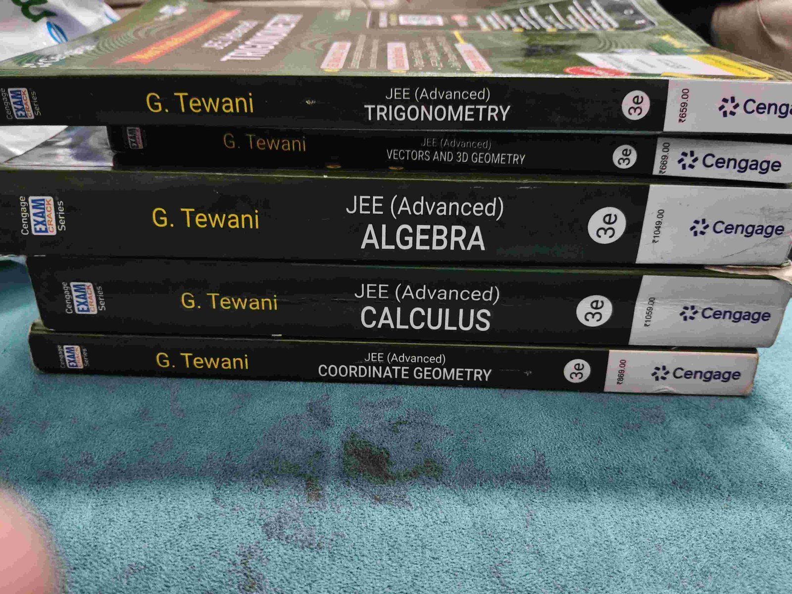 Cengage full set book - maths - Second Hand - Bookaao