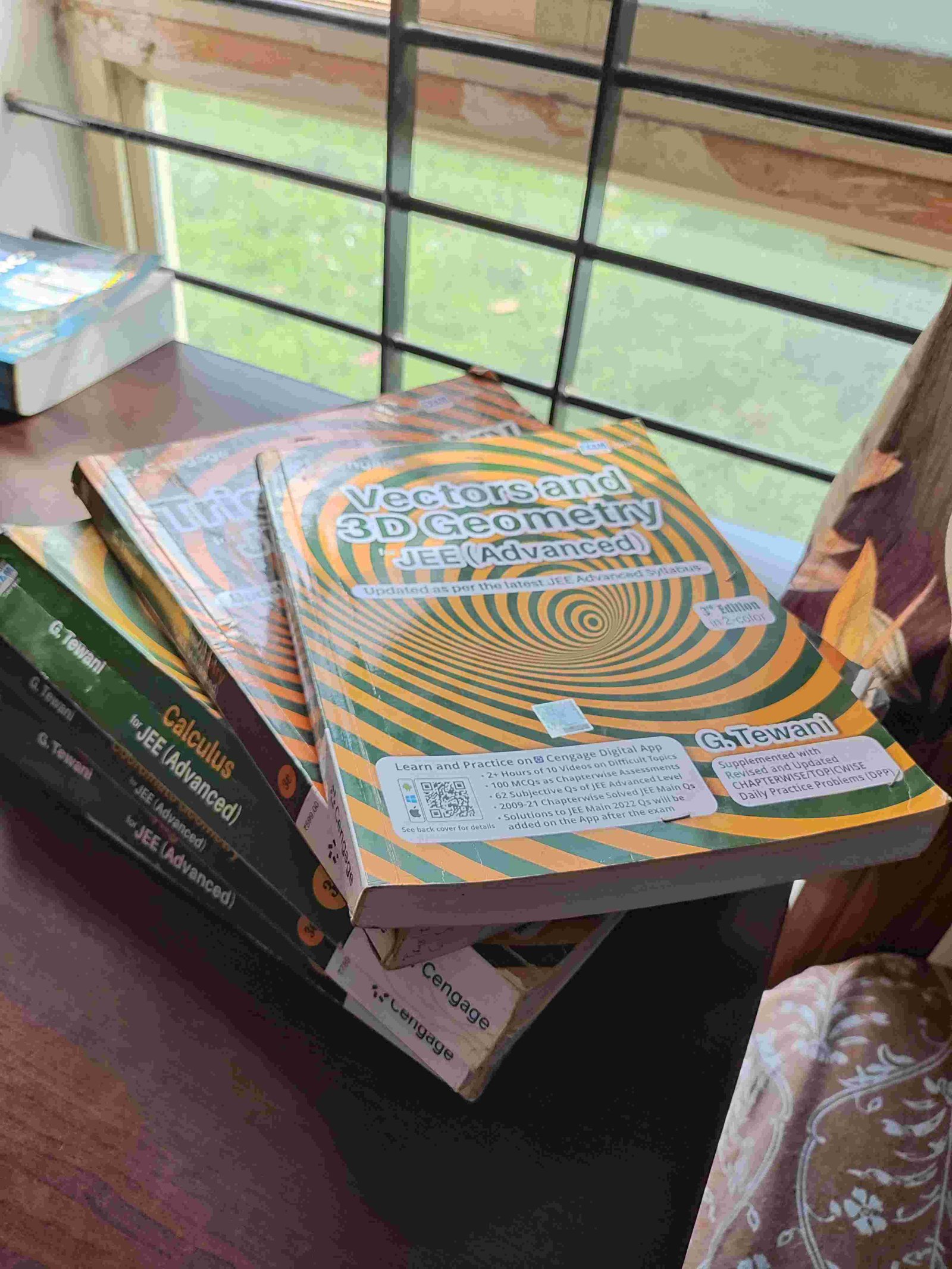 Cengage Maths Full Set For JEE Advanced - Second Hand - Bookaao