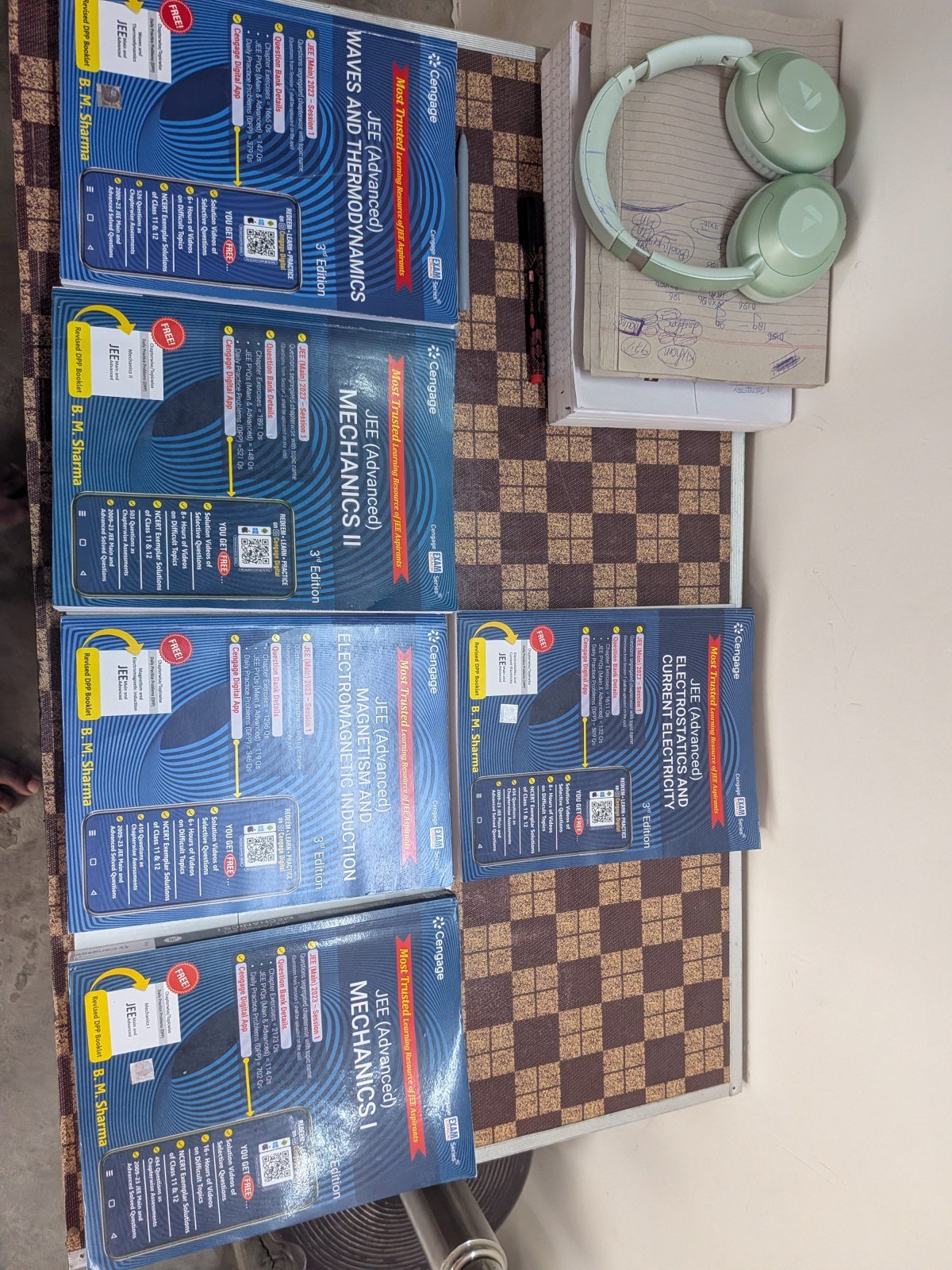 CENGAGE PHYSICS FULL SET - 2nd Hand Book - Bookaao