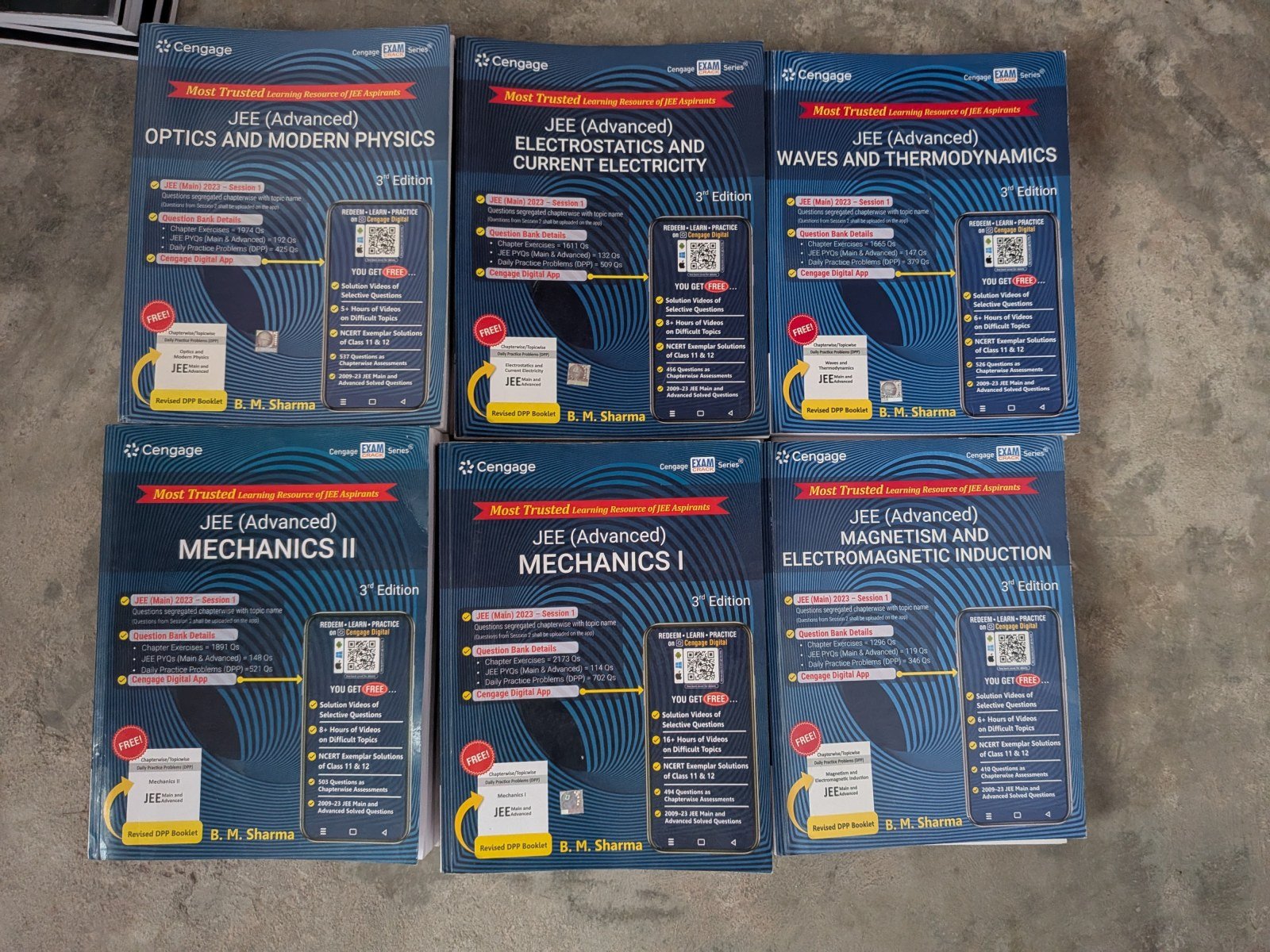CENGAGE PHYSICS FULL SET - Second Hand - Bookaao