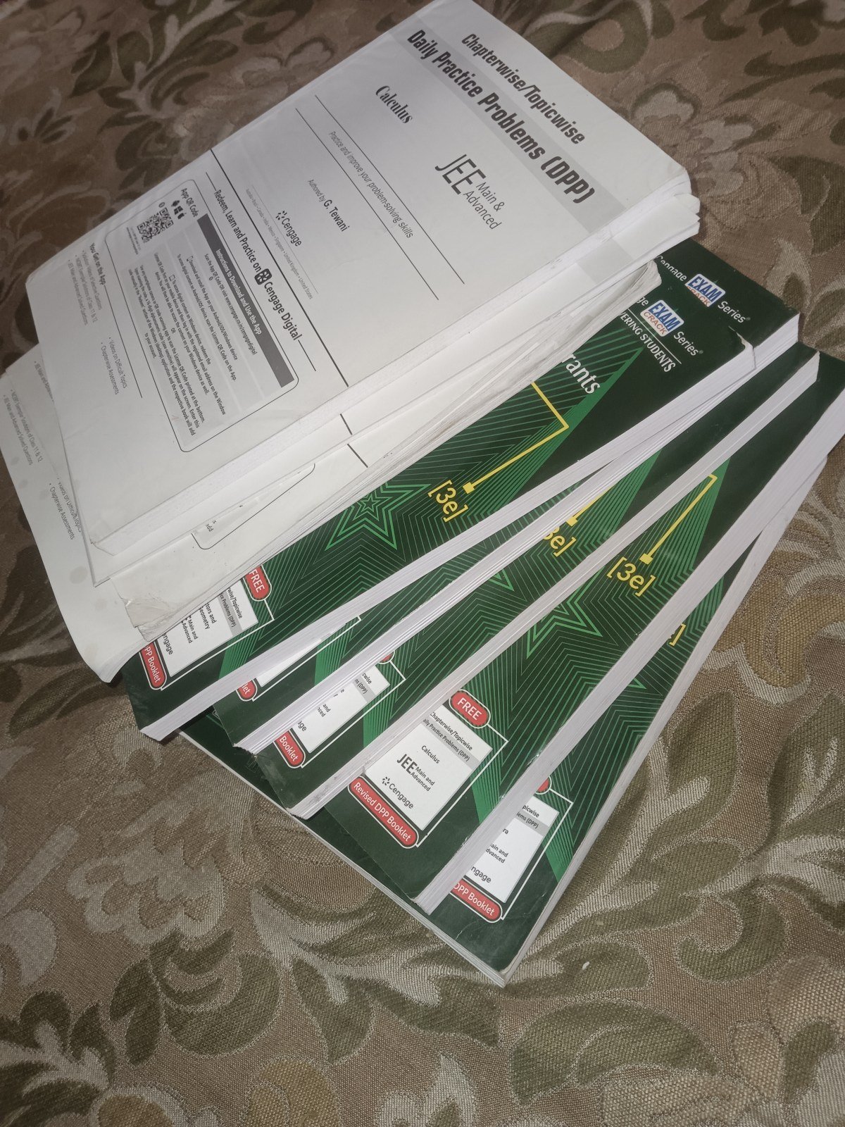 Cengage set of 5 - Second Hand - Bookaao