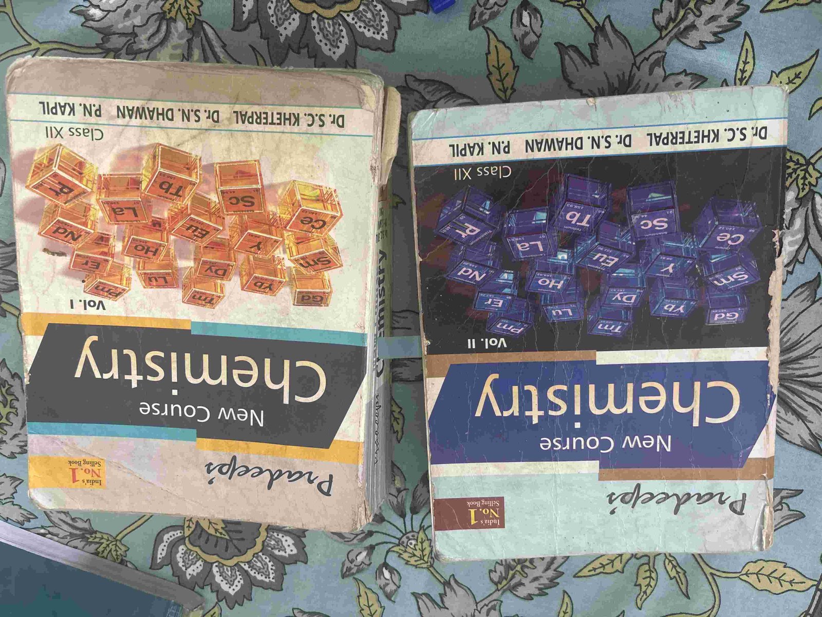 Chemistry 12th extra book volume 1 and 2 set - Second Hand - Bookaao