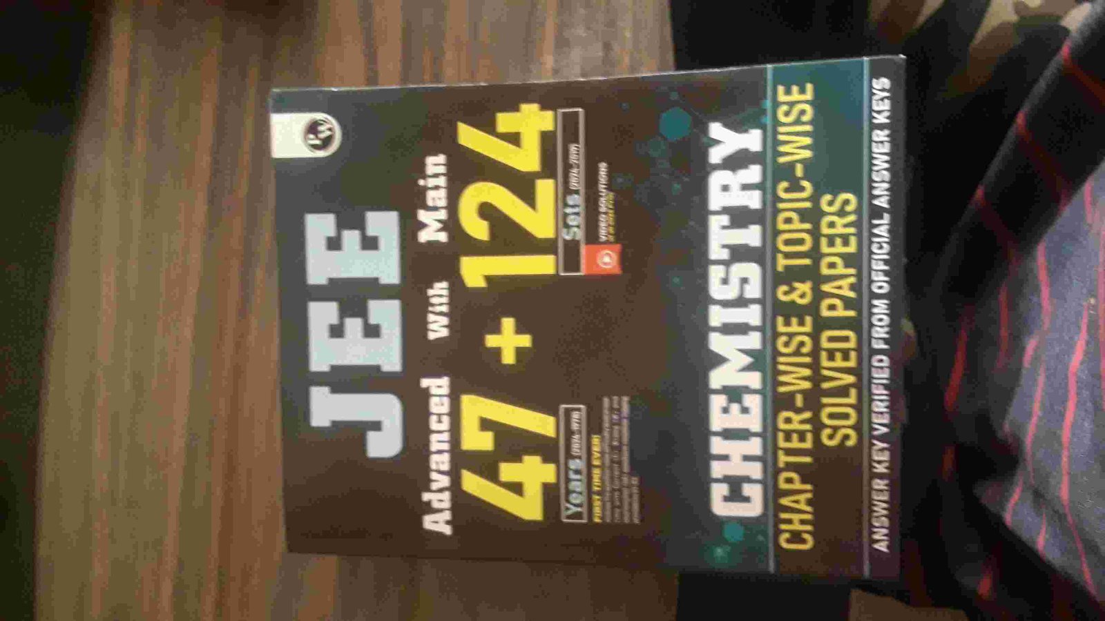 Chemistry pyq jee - New Book - Bookaao
