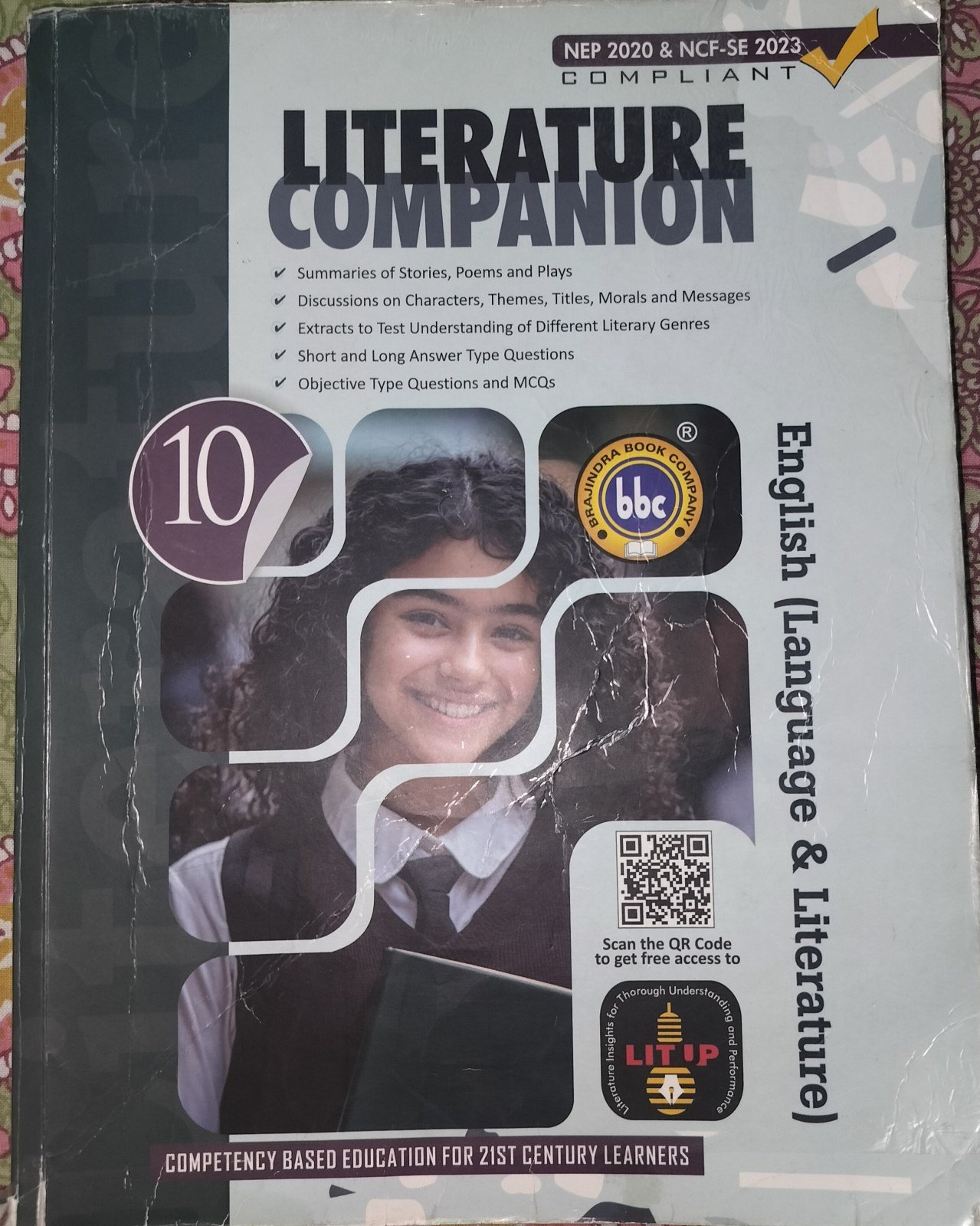 Class 10 litrature companion - Second Hand - Bookaao