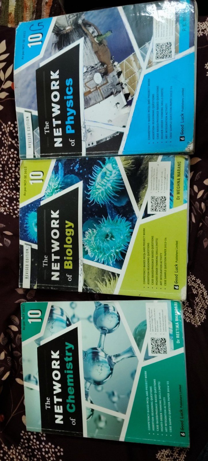 Class 10 The Network of Physics, Chemistry & Biolo - Second Hand - Bookaao